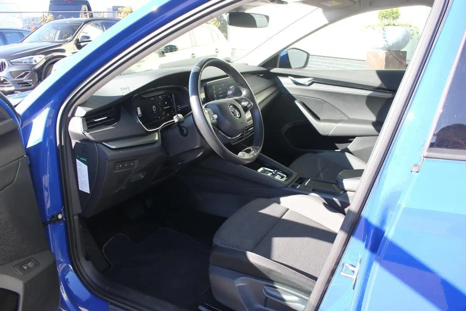 Skoda Octavia Combi 1.4 TSI iV Ambition | Carplay | Bleu - 2