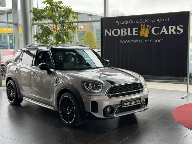 MINI Cooper Countryman Cooper SE PHEV Classic Trim All4 PANO