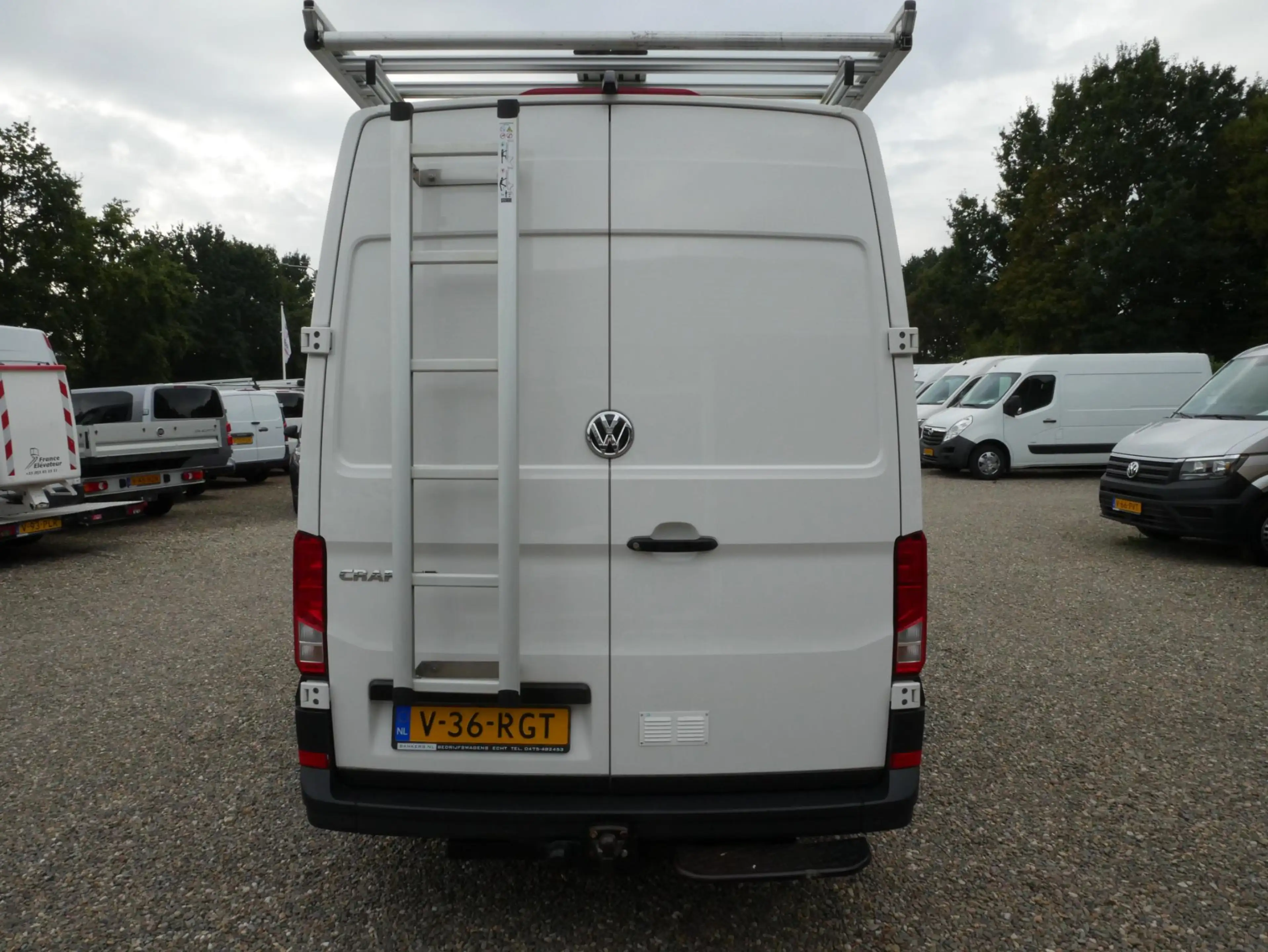 Volkswagen Crafter 2.0 TDI 140PK L3H3 Airco Camera Imperiaal Trekhaak — photo 4
