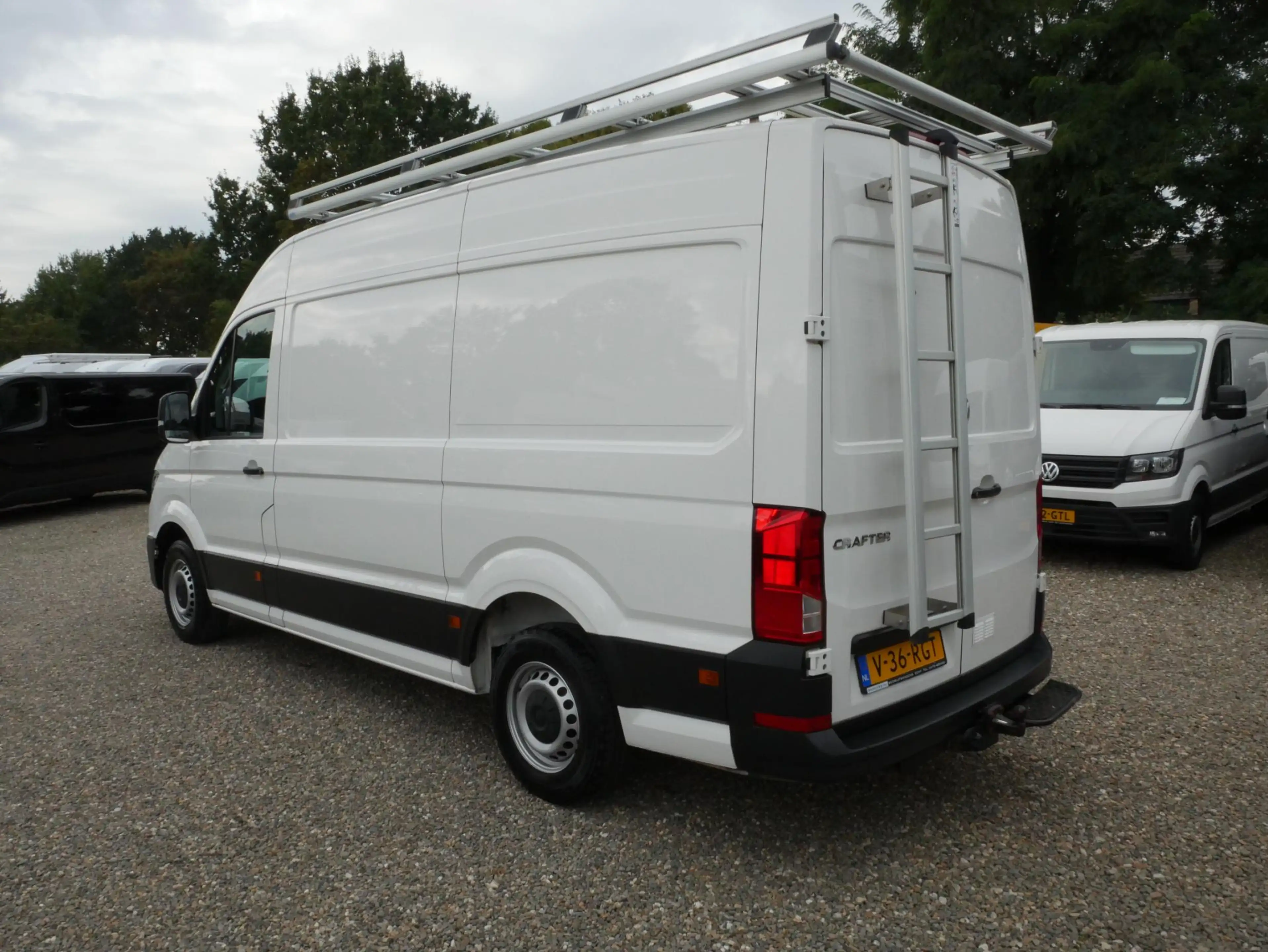 Volkswagen Crafter 2.0 TDI 140PK L3H3 Airco Camera Imperiaal Trekhaak — photo 5