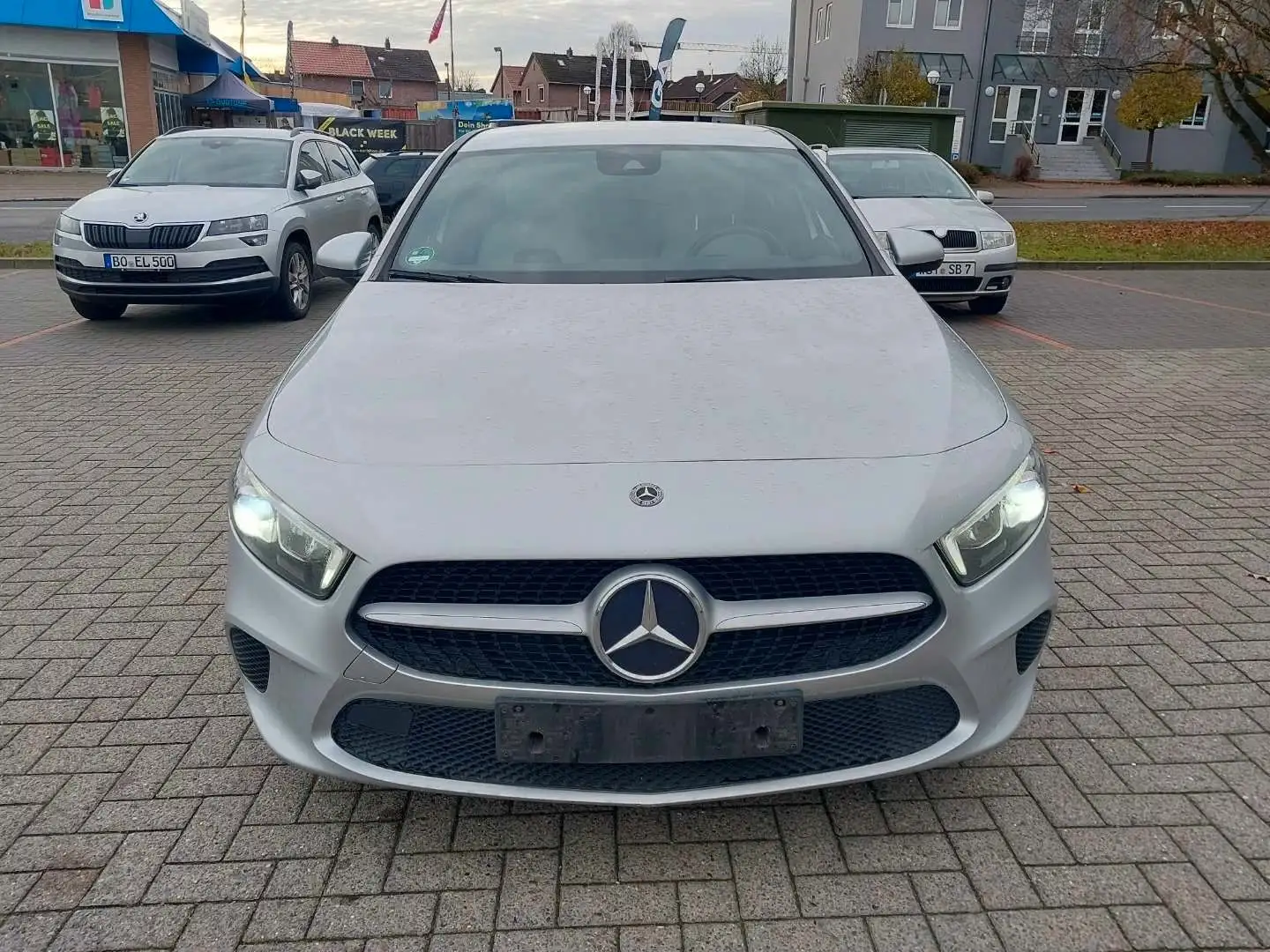 Mercedes-Benz A 220 A220d 8G-DCT/Memory-Sitze/Kamera/LED/Shz/ACC Argent - 2