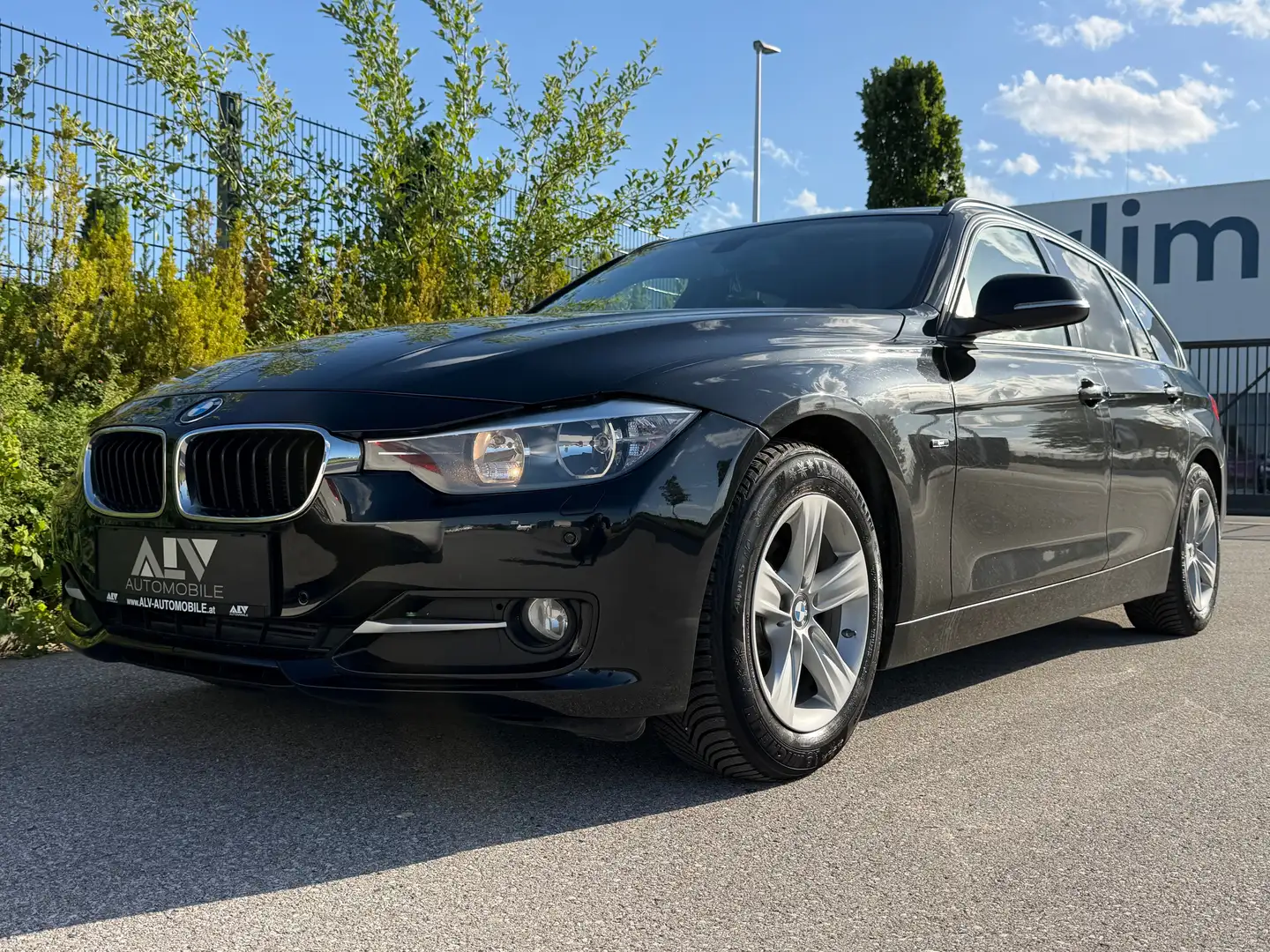 BMW 320 320 d Efficient Dynamics Edition Schwarz - 1