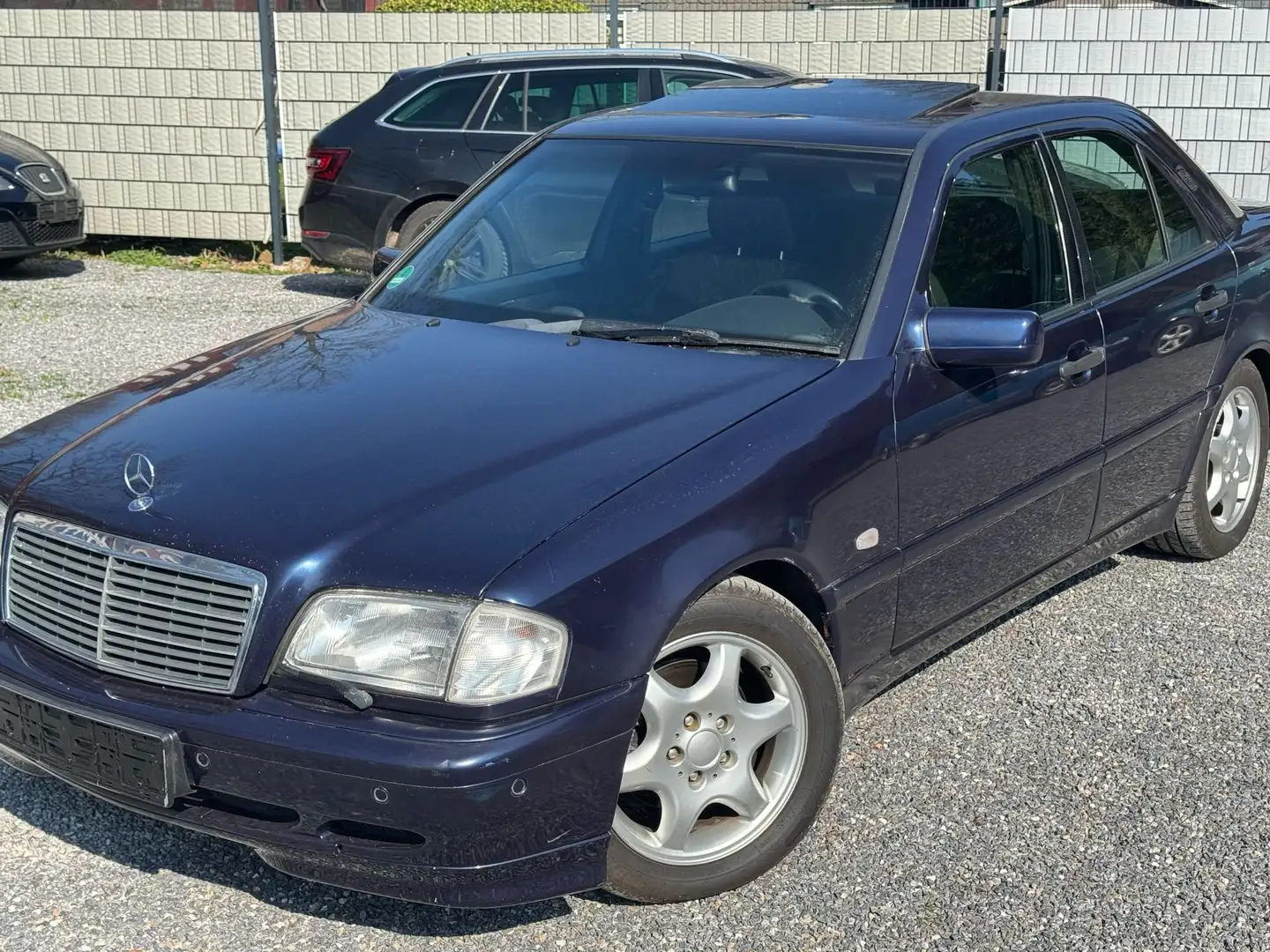 Mercedes-Benz 280 Blauw - 1