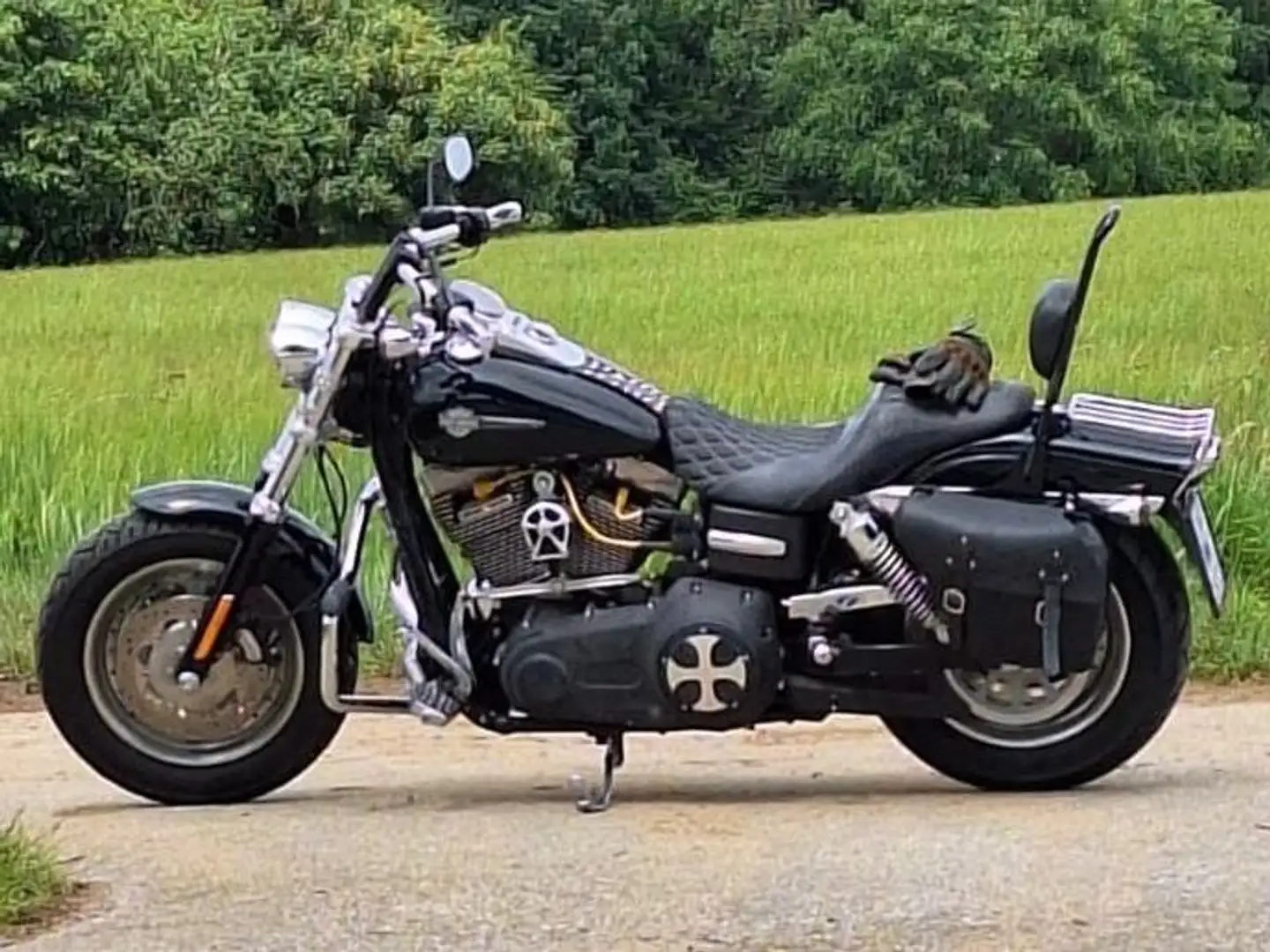 Harley-Davidson Fat Bob DMF Version GCFDNO Schwarz - 1