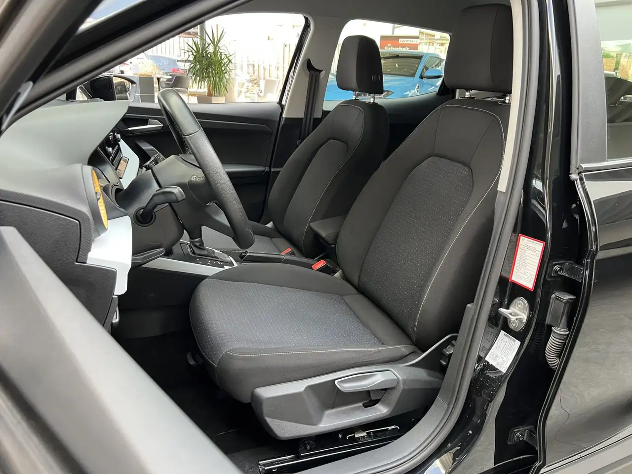SEAT Arona 1.0TSI DSG Style CarPlay PDC LED, миниатюра 2