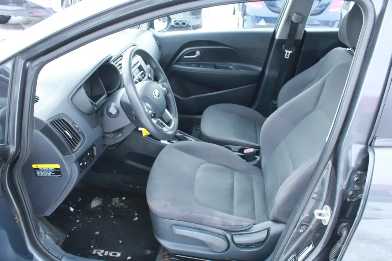 Kia Rio снимка Kia Rio