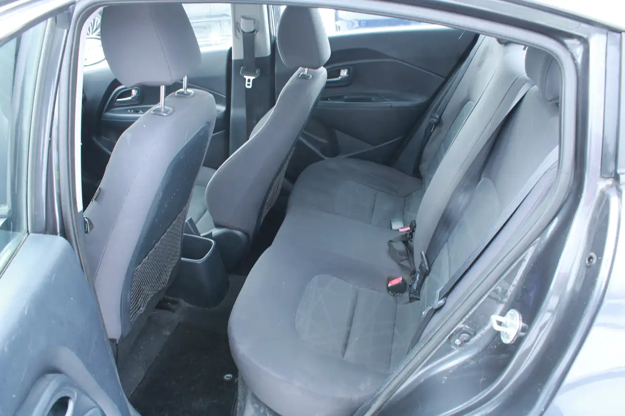 Kia Rio снимка Kia Rio