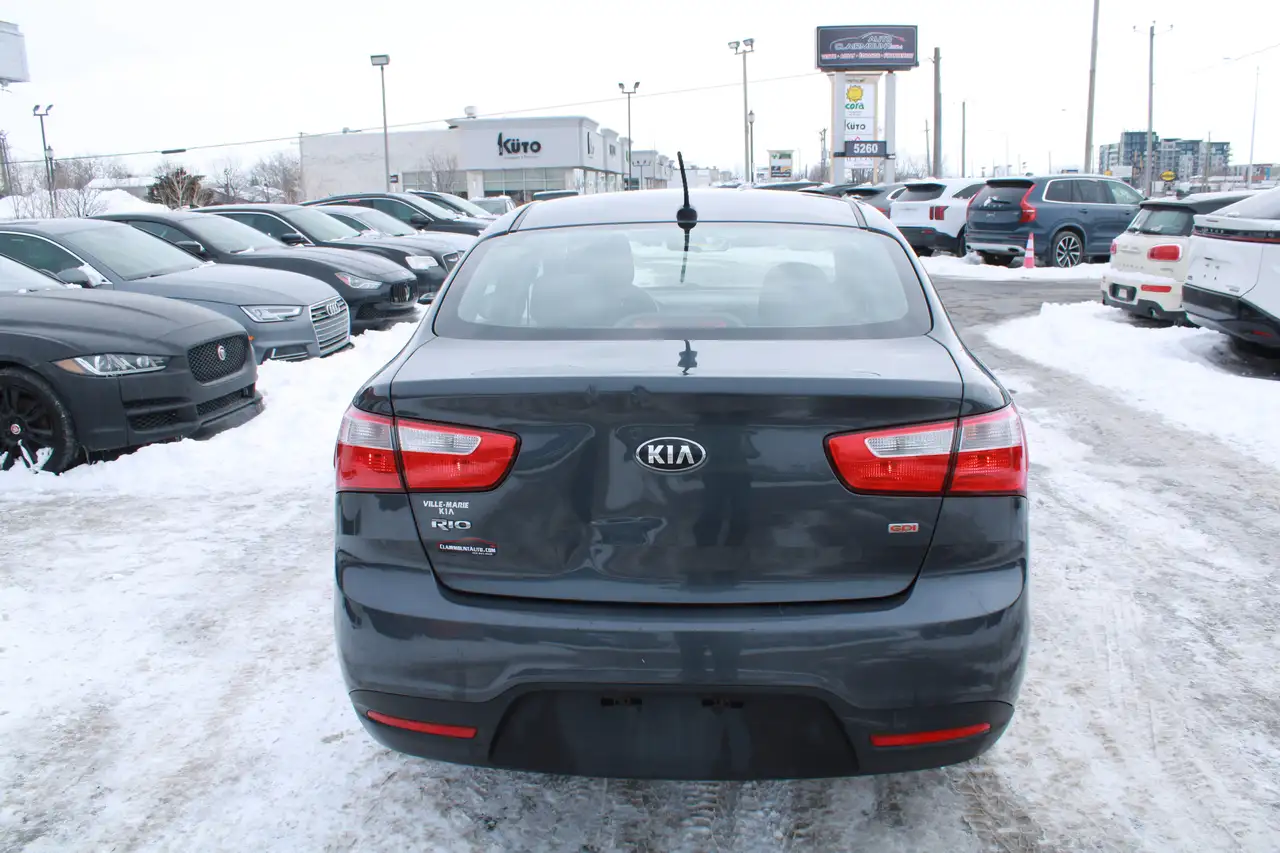 Kia Rio снимка Kia Rio