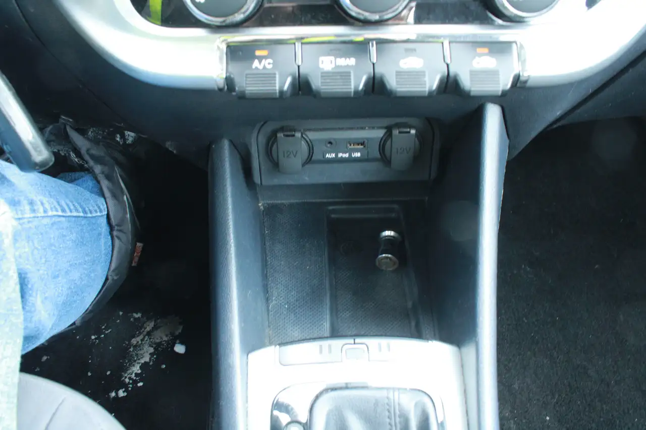 Kia Rio снимка Kia Rio