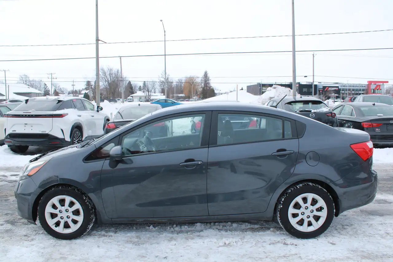 Kia Rio снимка Kia Rio