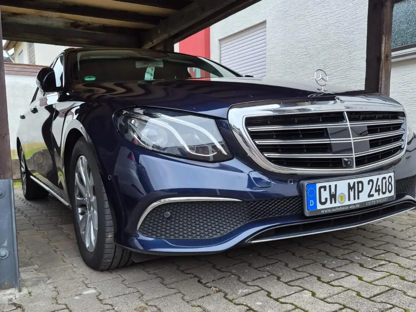 Mercedes-Benz E 220 E 220 d 4Matic 9G-TRONIC Exclusive - 1