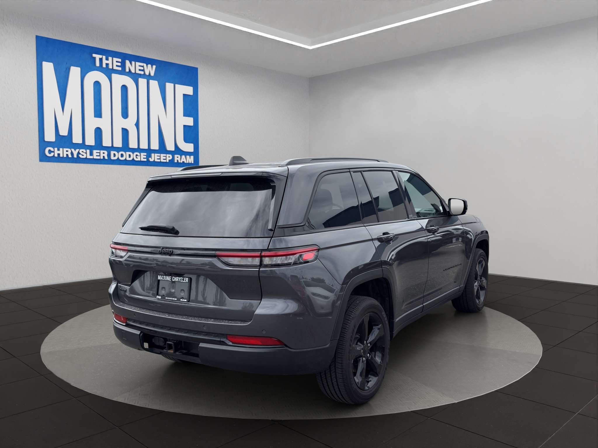 2024 Jeep Grand Cherokee Altitude 4x4 — снимка 1