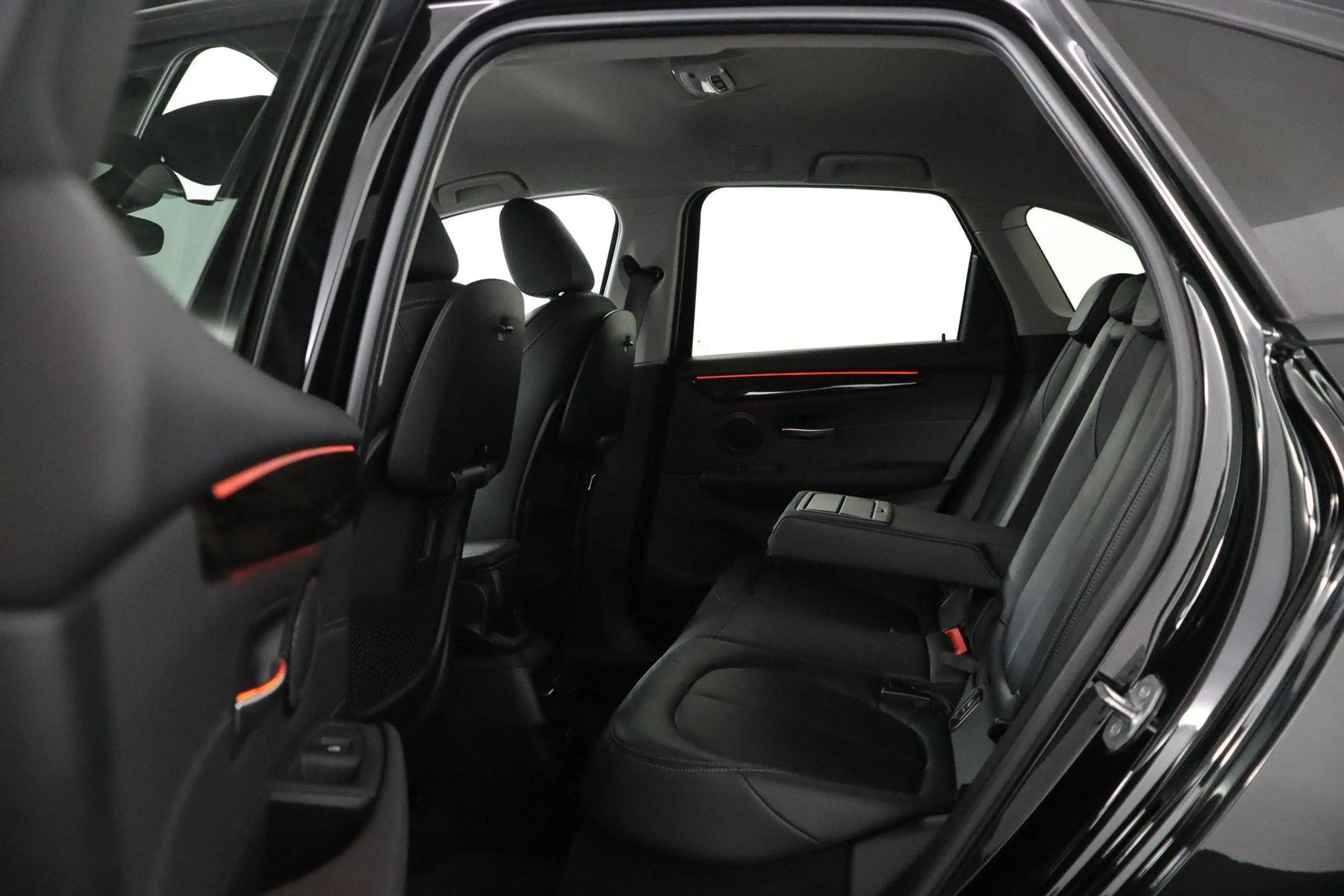 BMW 225 2-serie Active Tourer 225xe iPerformance | Cruise — photo 15