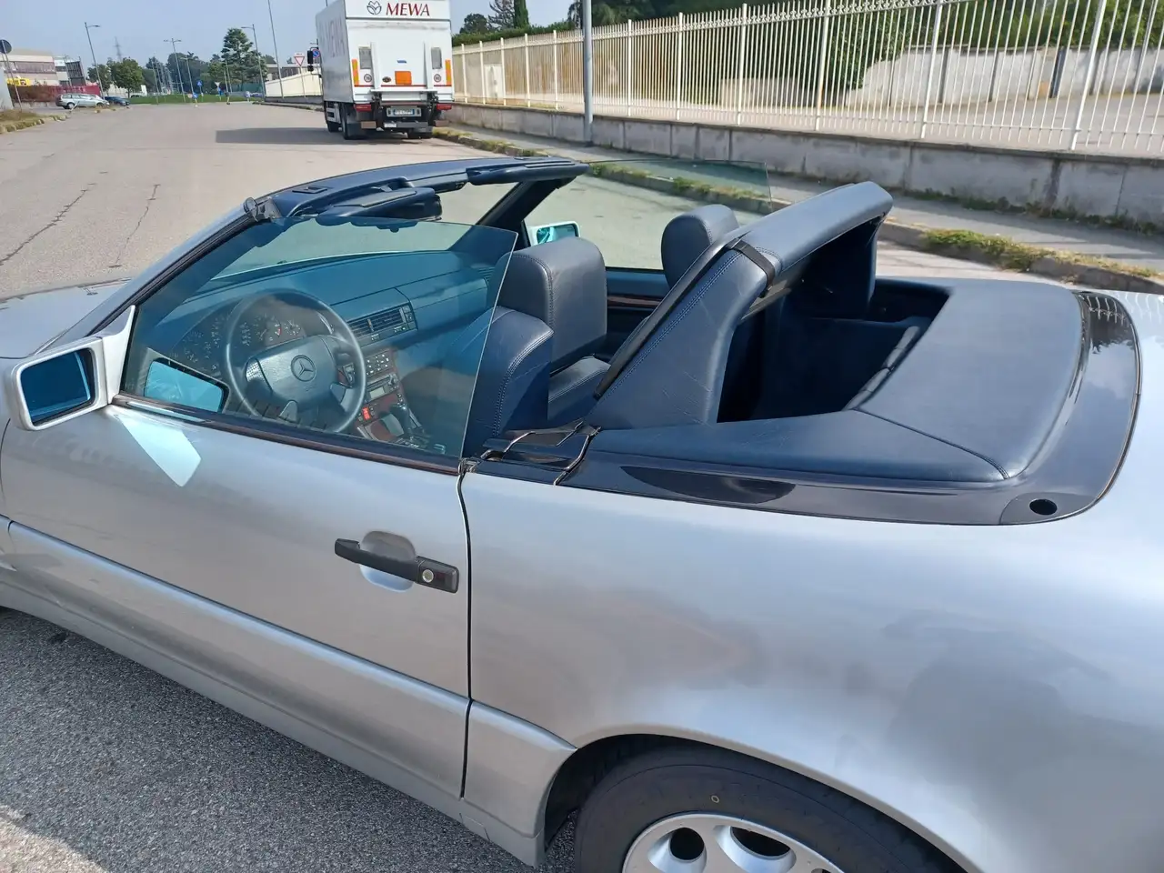 Mercedes-Benz SL 320 SL Roadster - R129, foto 8