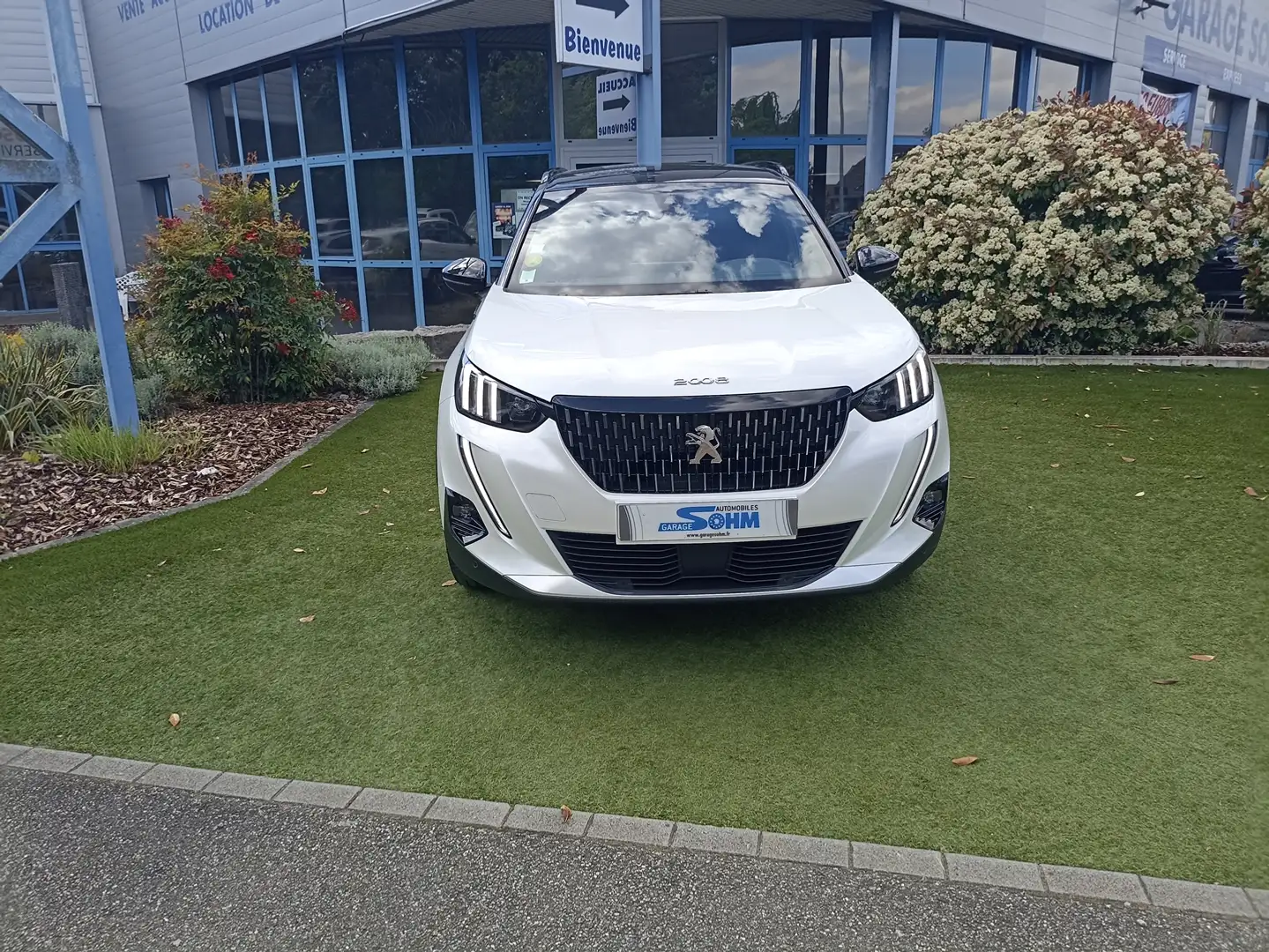 Peugeot 2008 1.5 BLUEHDI 130CH S\u0026S GT LINE EAT8 7CV Blanc - 2