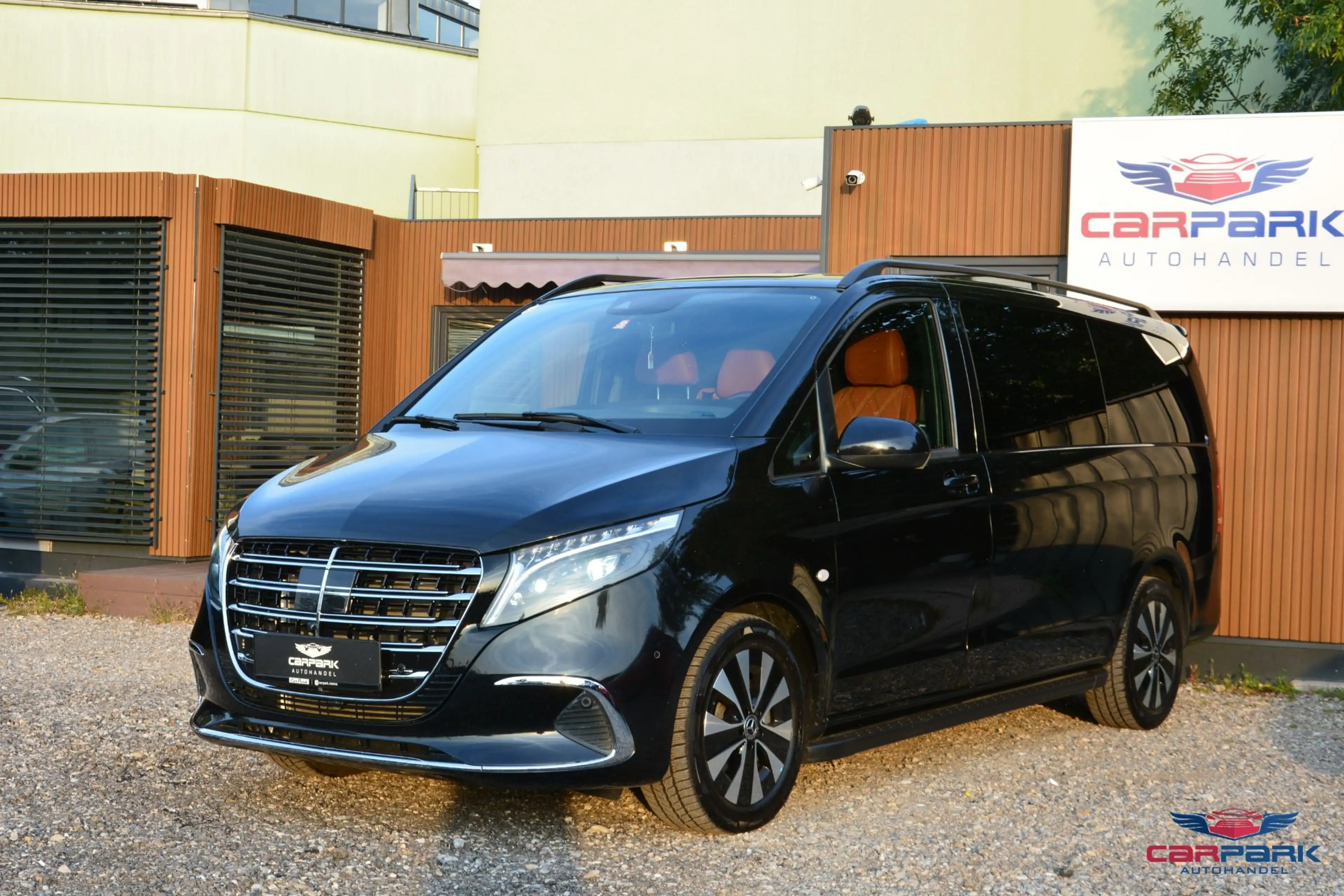 Mercedes-Benz Vito 119 CDI VIP LUXURY BUSINESS VAN | FIRST CLASS UMB — photo 2