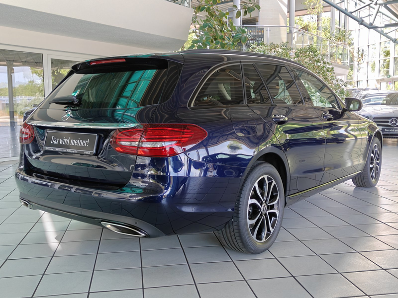 Mercedes-Benz C 400 T Avant.4M STANDHEIZ+MULTIBEAM+360°+COMAND — photo 3