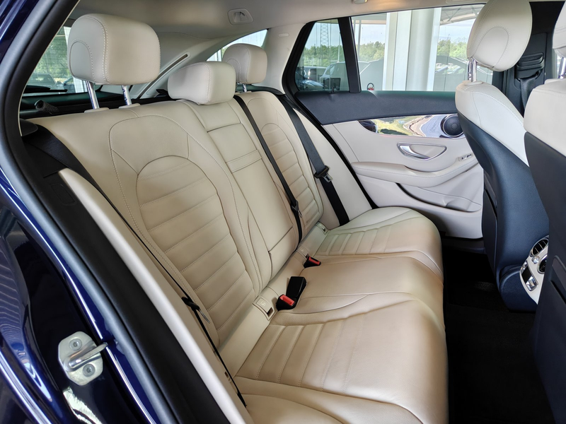Mercedes-Benz C 400 T Avant.4M STANDHEIZ+MULTIBEAM+360°+COMAND — photo 13
