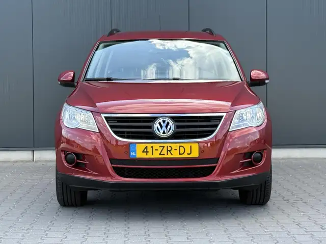 Volkswagen Tiguan view 7