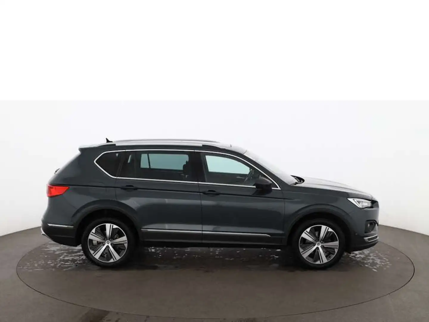 SEAT Tarraco 1.5 TSI Xcellence Aut LED 360-CAM SKY AHK Grün - 2