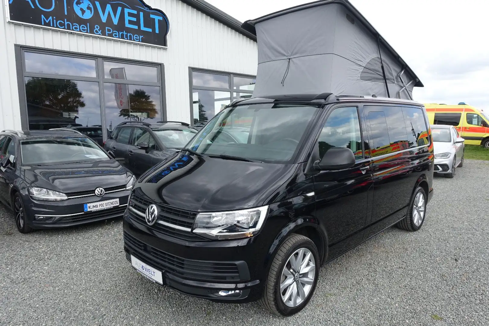 Volkswagen T6 California Beach 4M 2.0 TDI DSG NAVI ANHK 18' Schwarz - 2