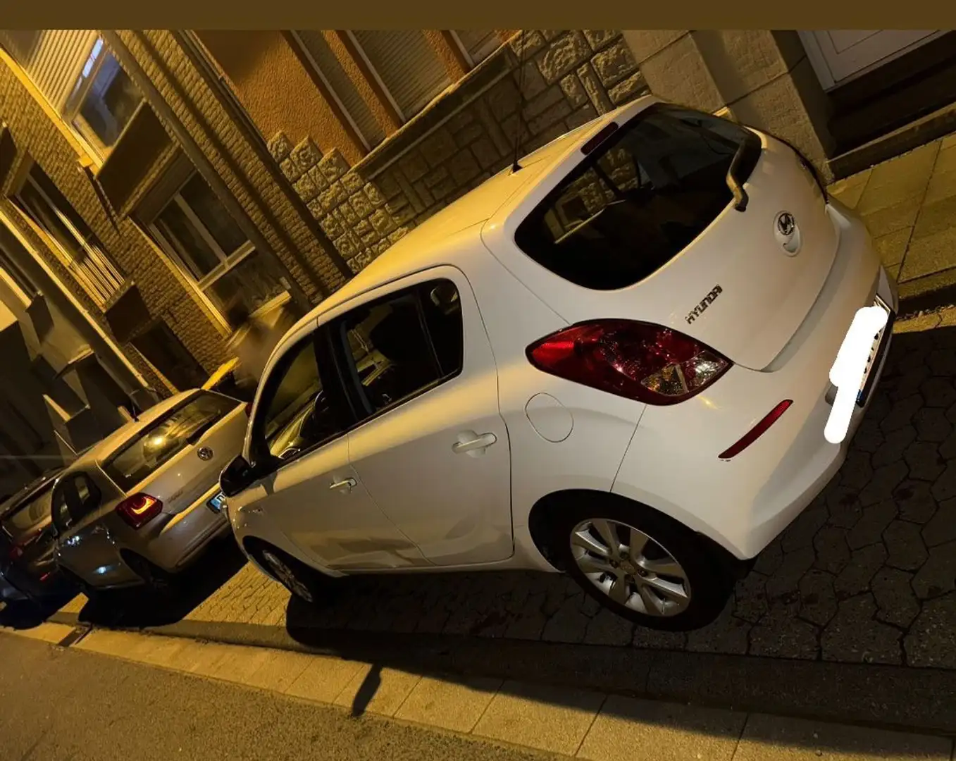 Hyundai i20 1.4 Automatik Comfort - 1