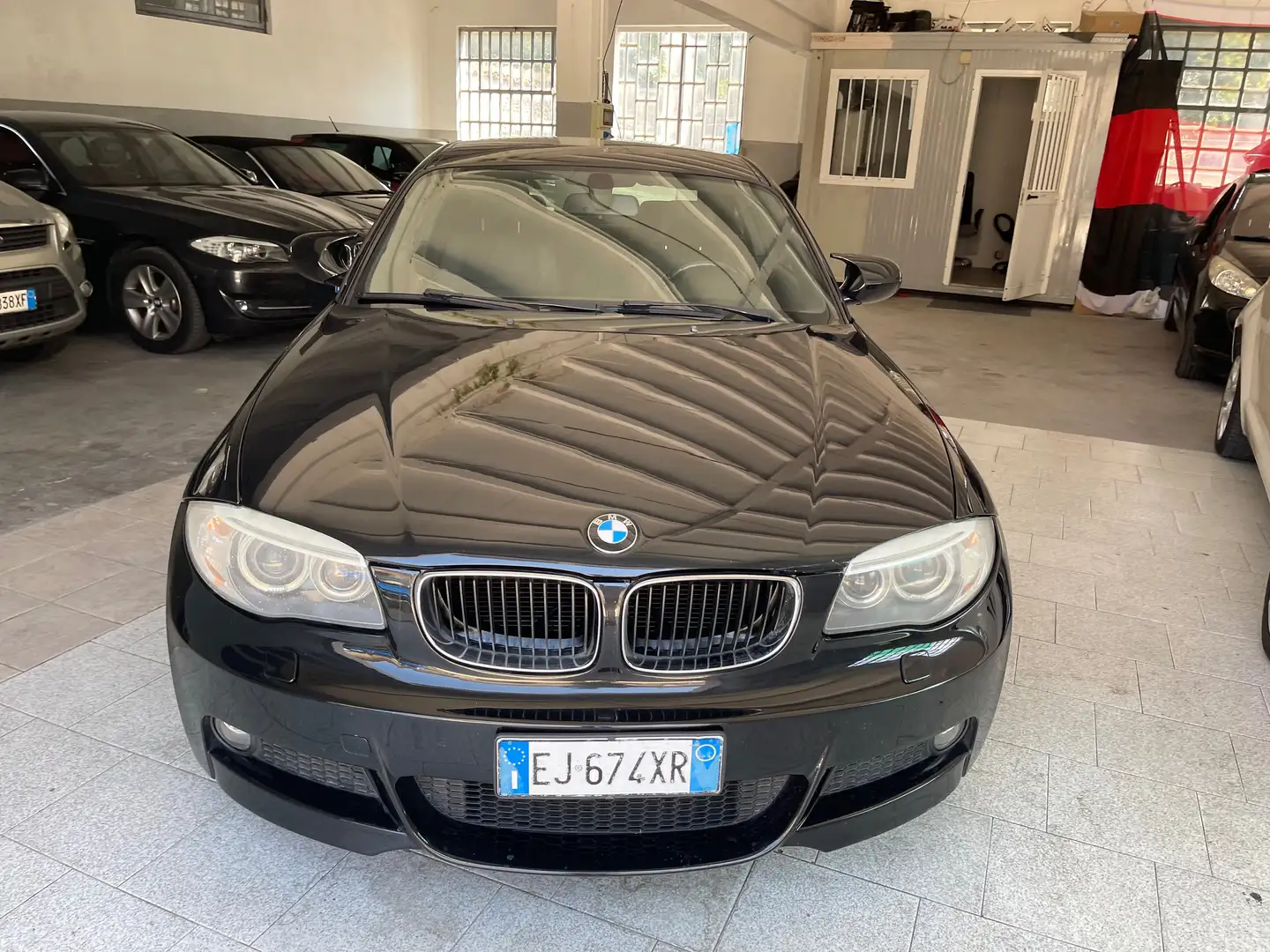 BMW 120 120d Coupe Msport dpf Černá - 2