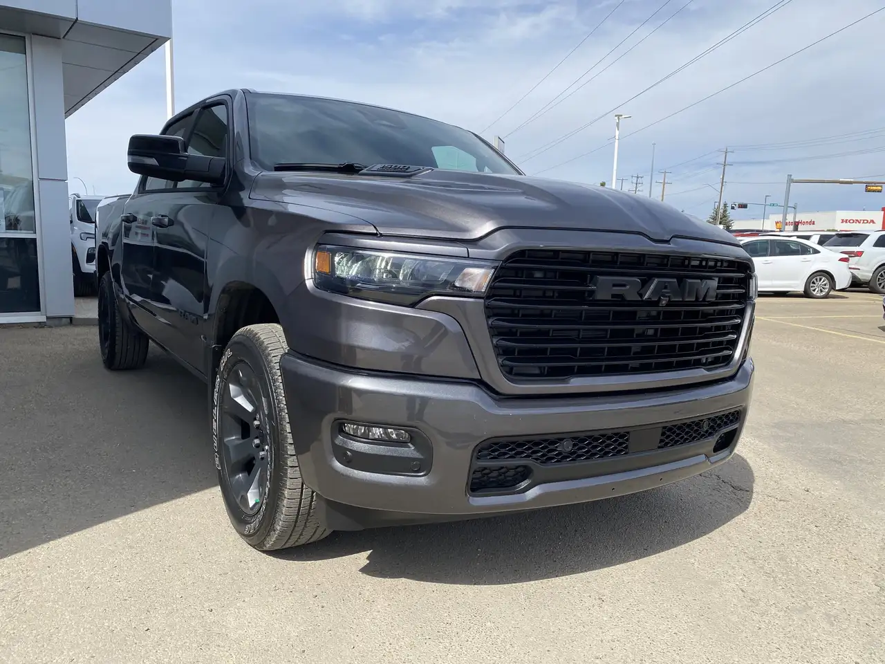 RAM 1500 снимка RAM 1500