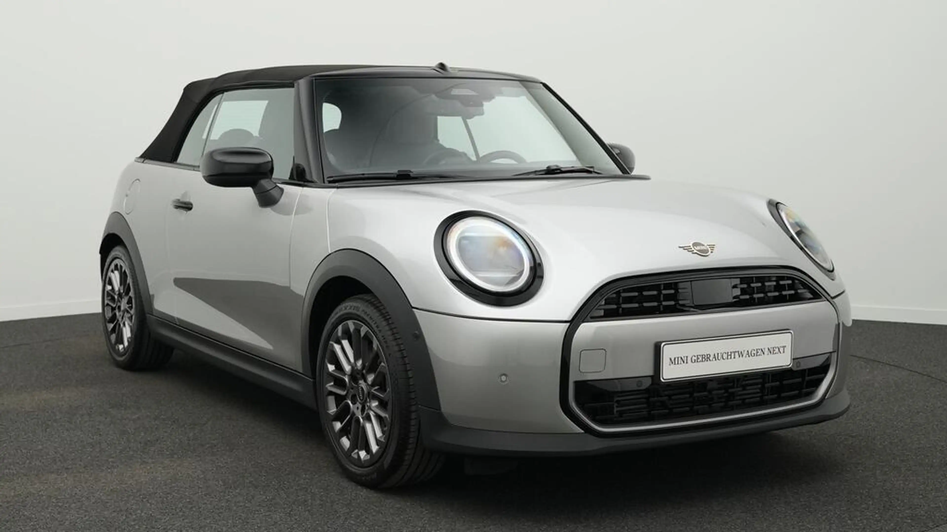 MINI Cooper C Cabrio Classic Trim — photo 14