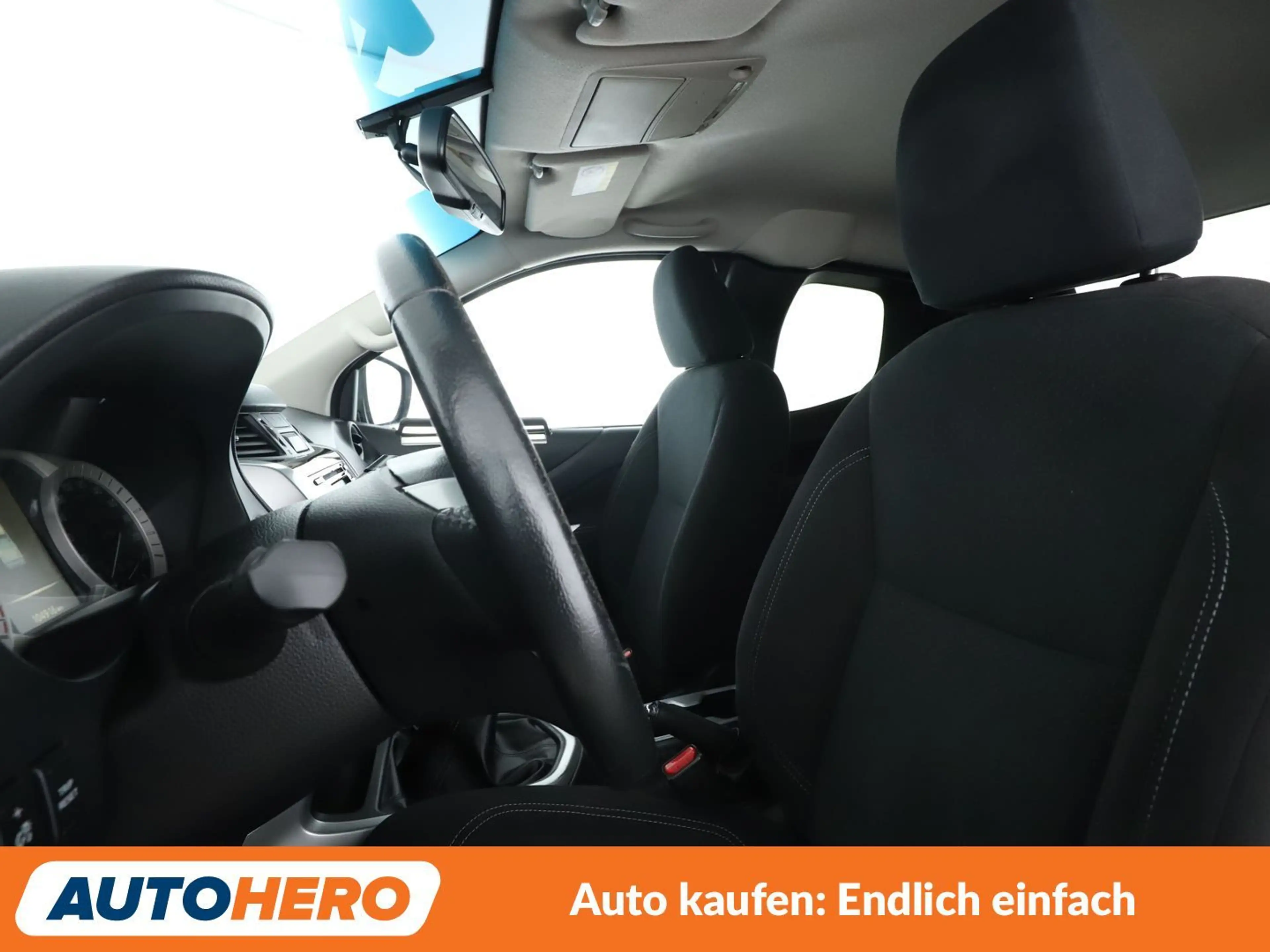 Nissan NP300 2.3 dCi N-Connecta King Cab 4x4 *TEMPO*SHZ*ALU* — photo 14