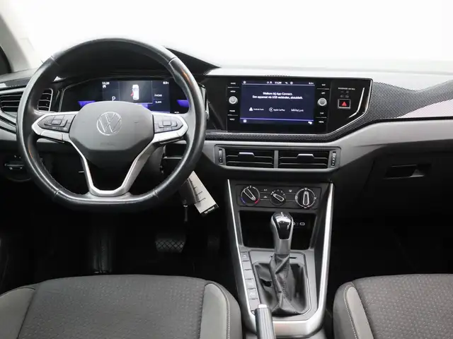 Volkswagen Polo view 7