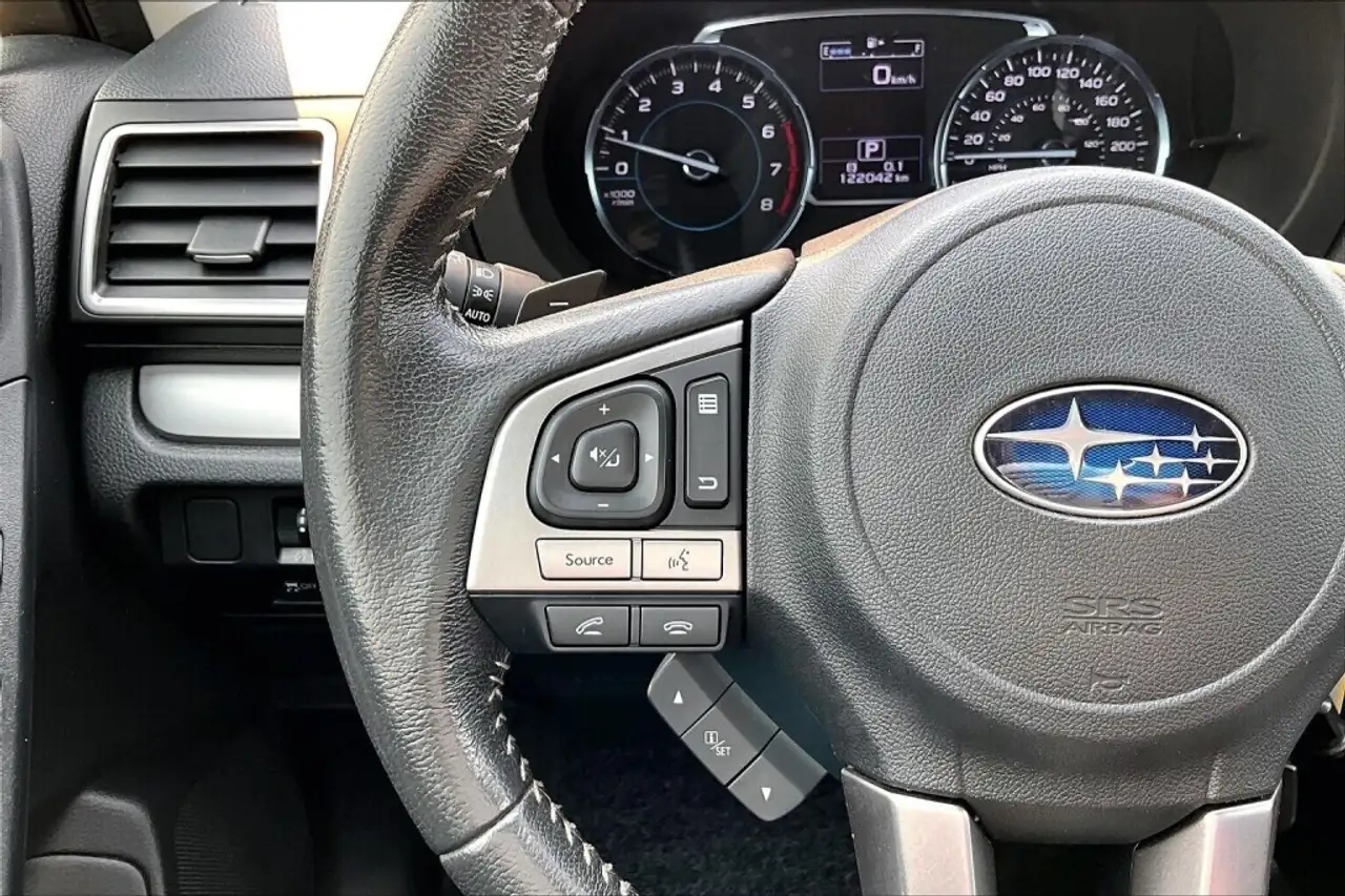 Subaru Forester fotografie Subaru Forester