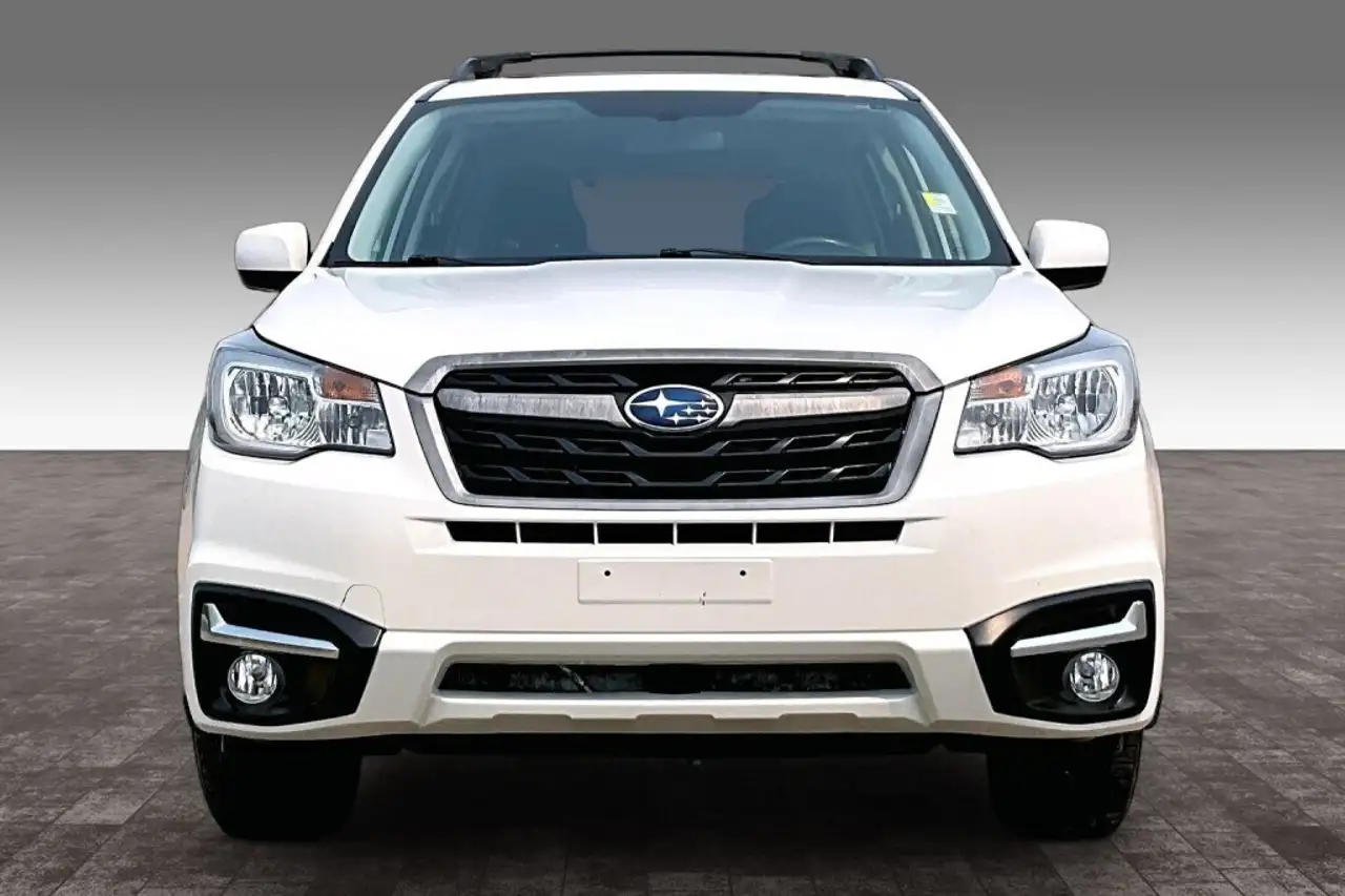 Subaru Forester fotografie Subaru Forester