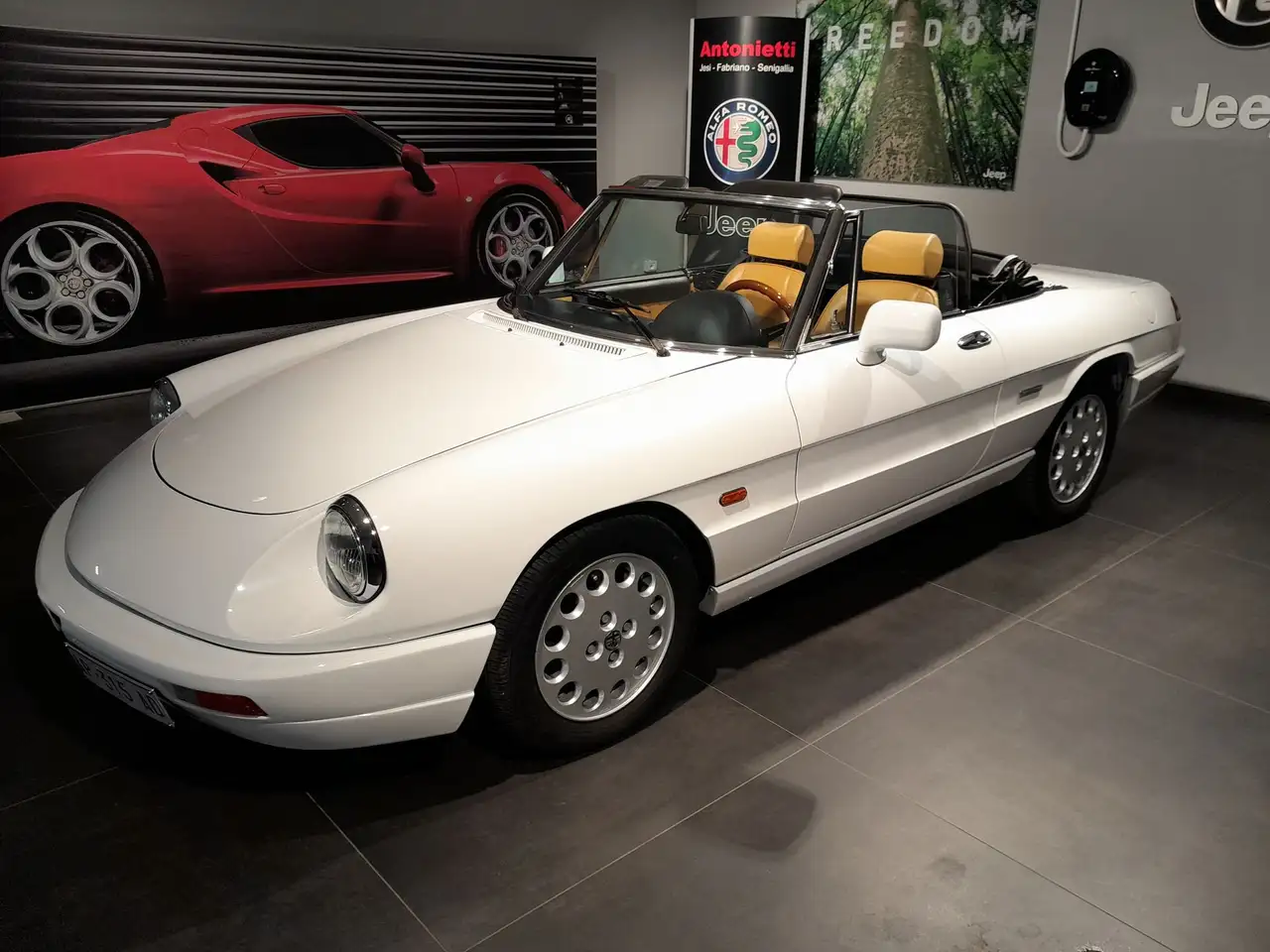 Alfa Romeo Spider 2.0i cat, foto 2