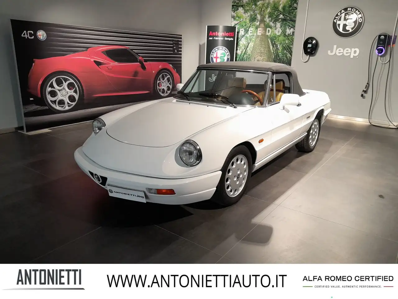 Alfa Romeo Spider 2.0i cat, foto 1