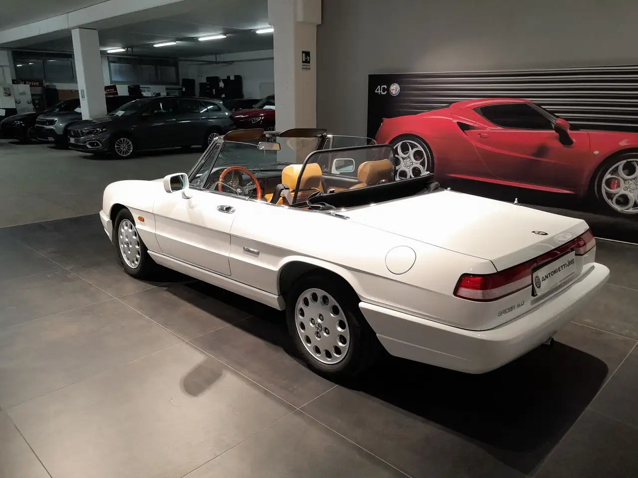 Alfa Romeo Spider 2.0i cat, foto 12
