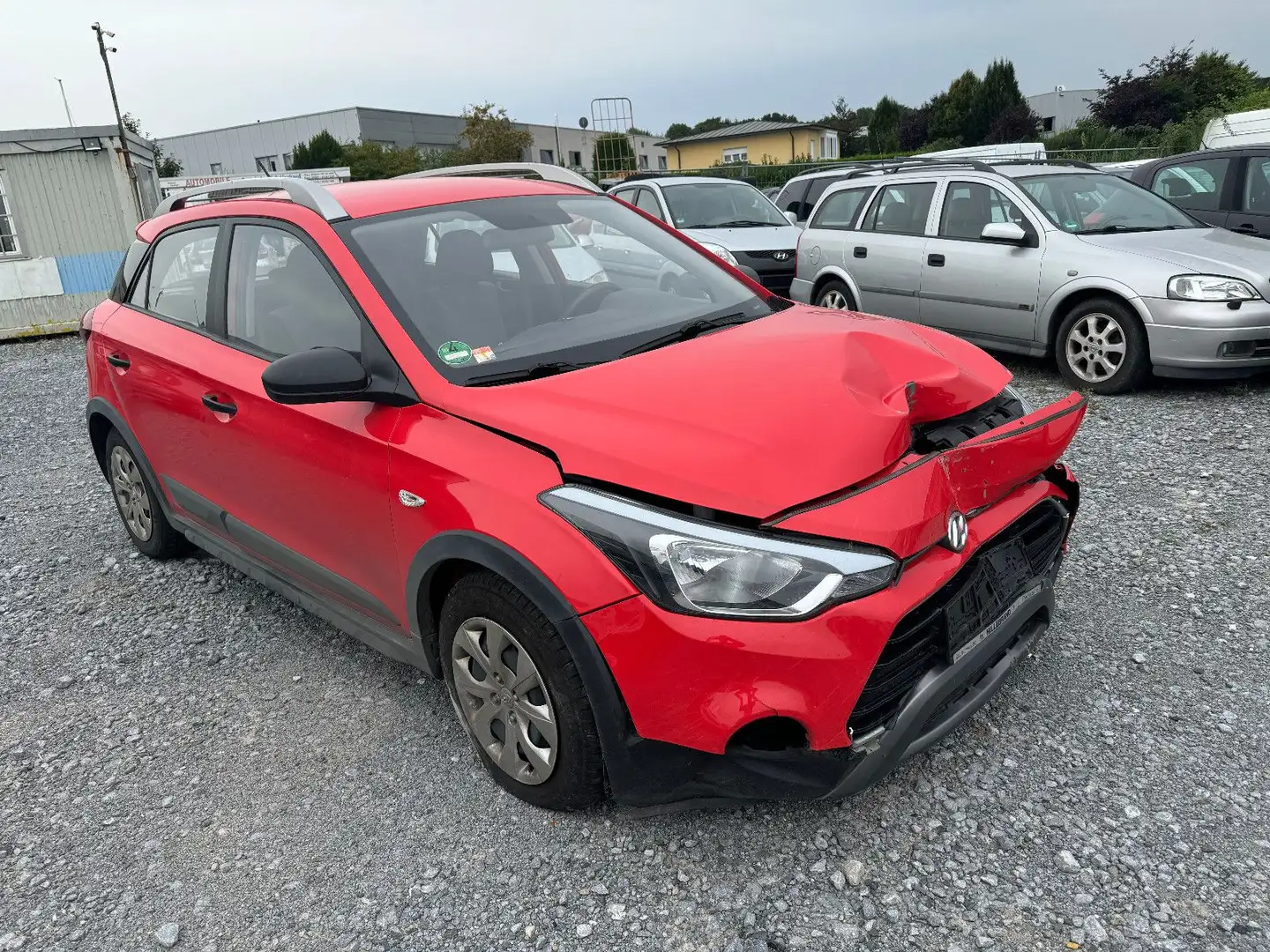 Hyundai i20 Active Pure Rot - 2