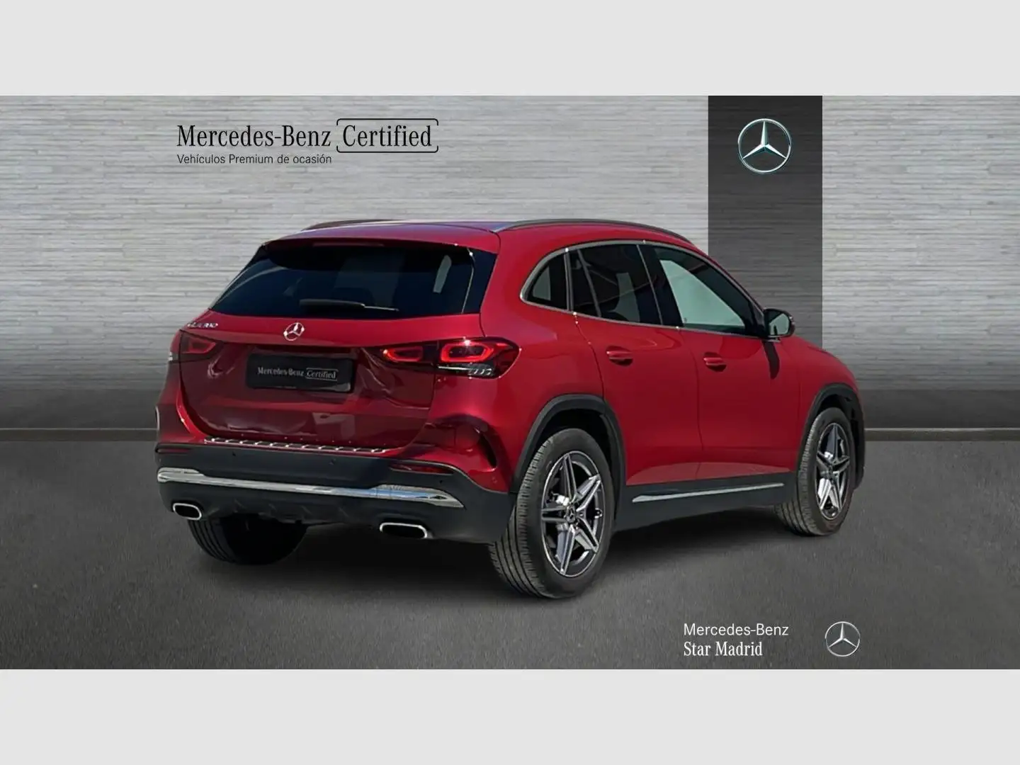 Mercedes-Benz GLA 180 - 2