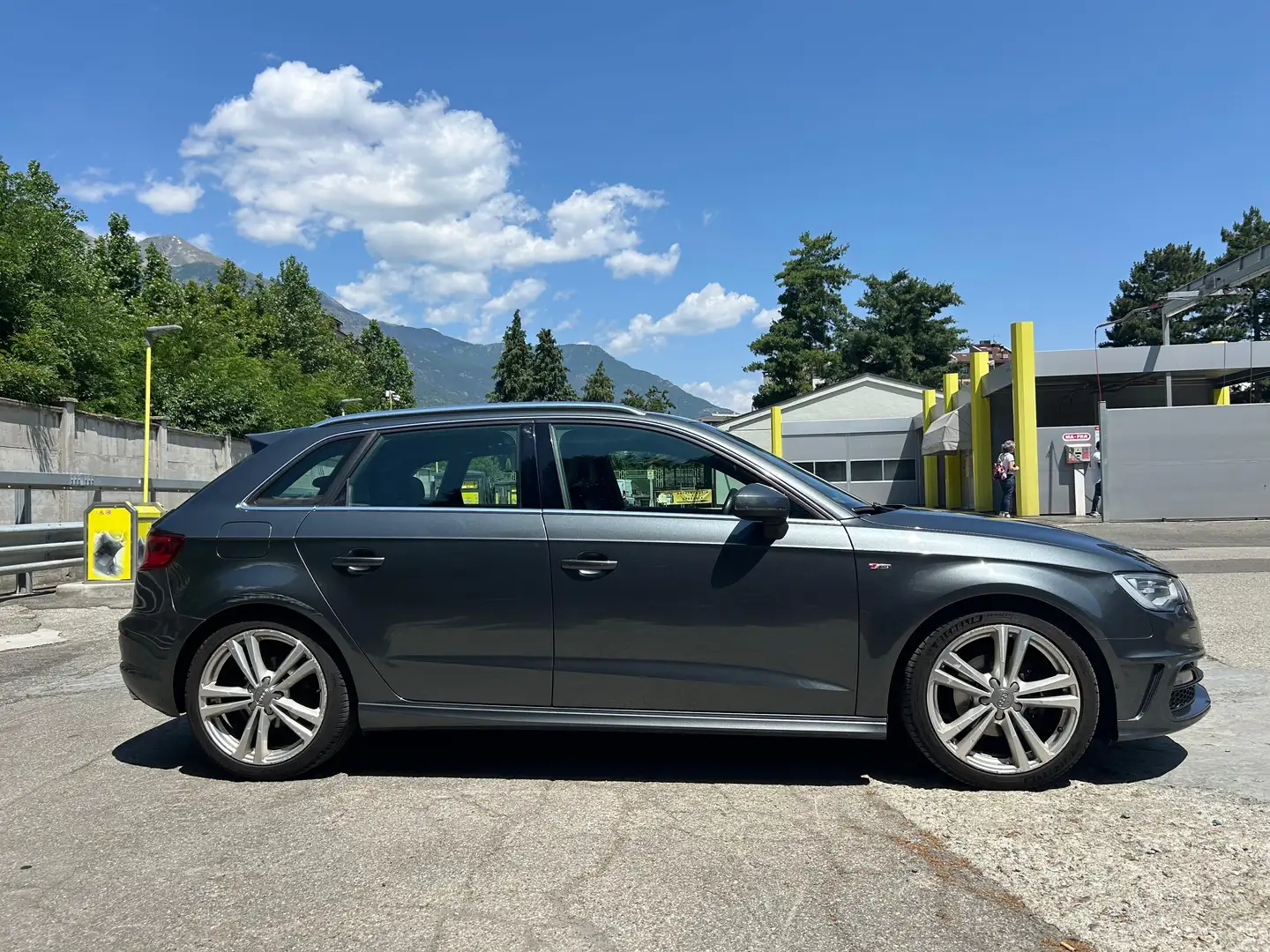 Audi A3 Sportback 2.0 tdi Ambition s-tronic Grigio - 2
