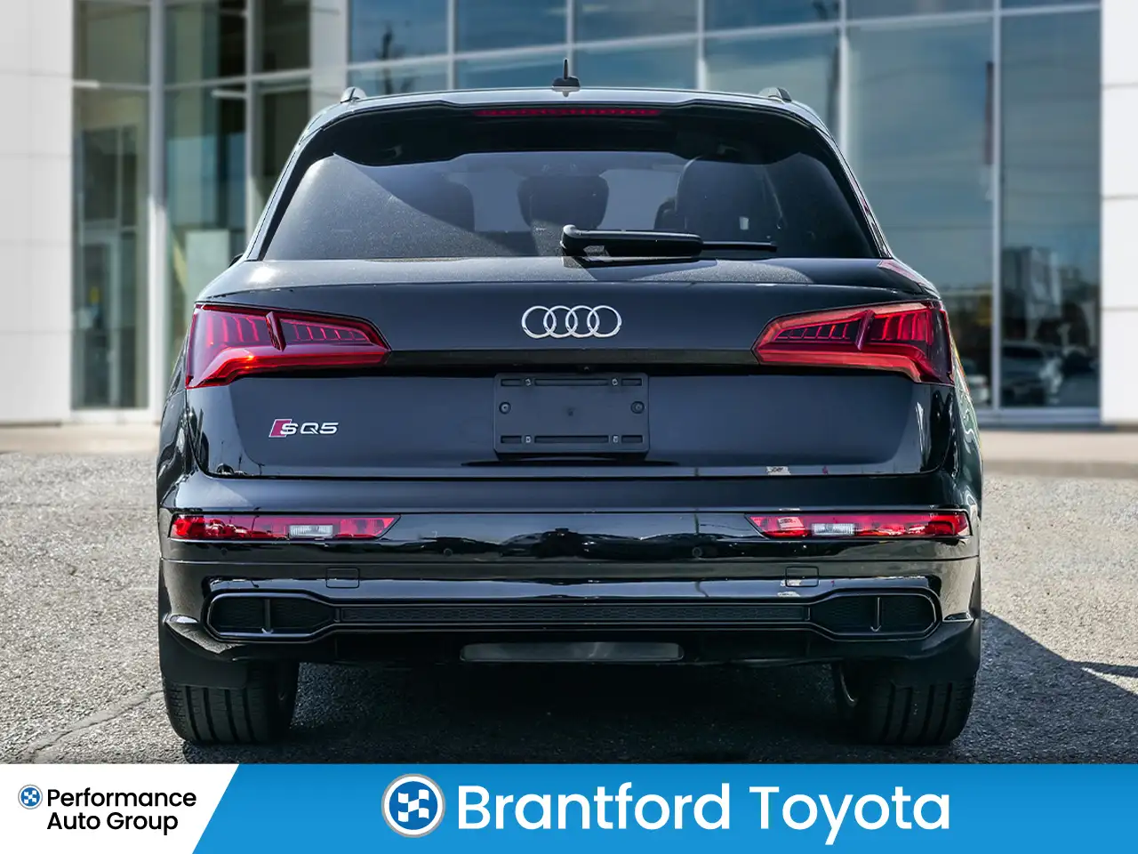 Audi SQ5 снимка Audi SQ5