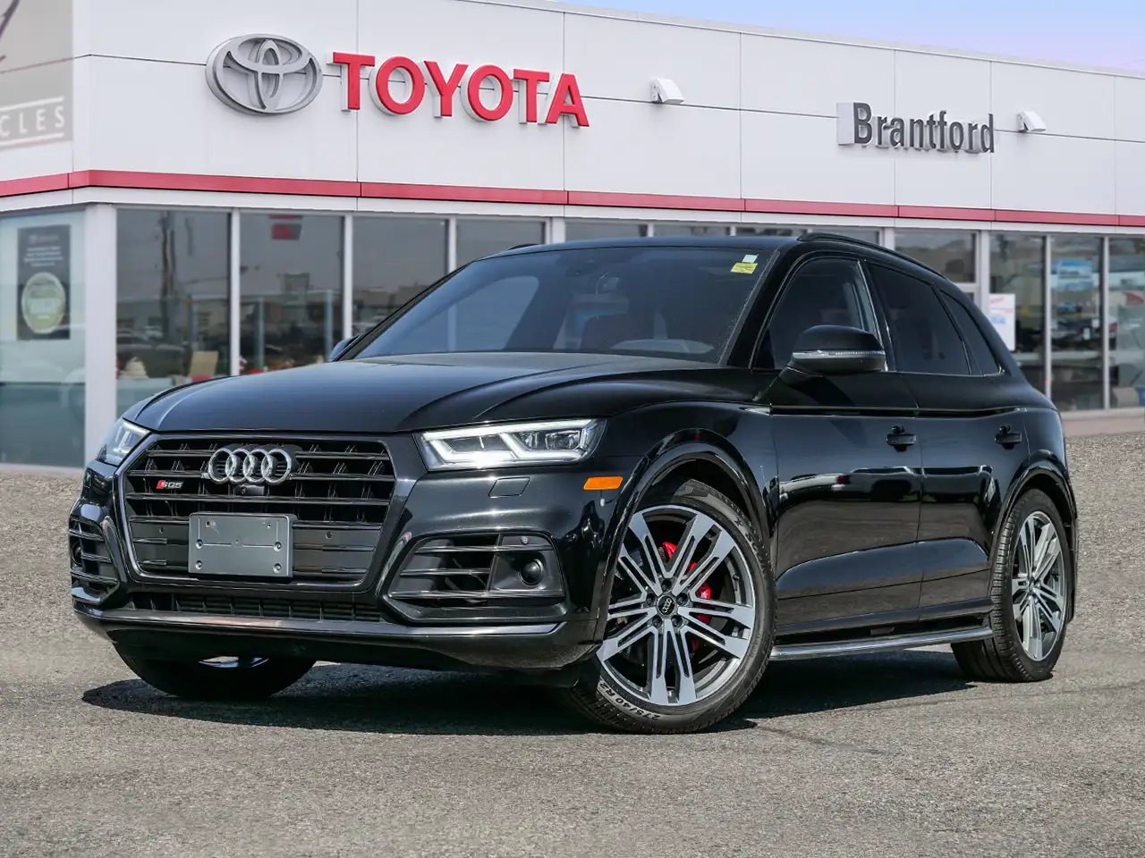 Audi SQ5 снимка Audi SQ5