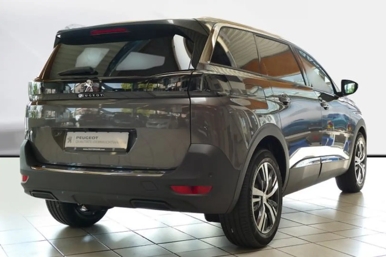 Peugeot 5008 BlueHDi 130 Allure++7-SITZER++NAVI Grau - 2