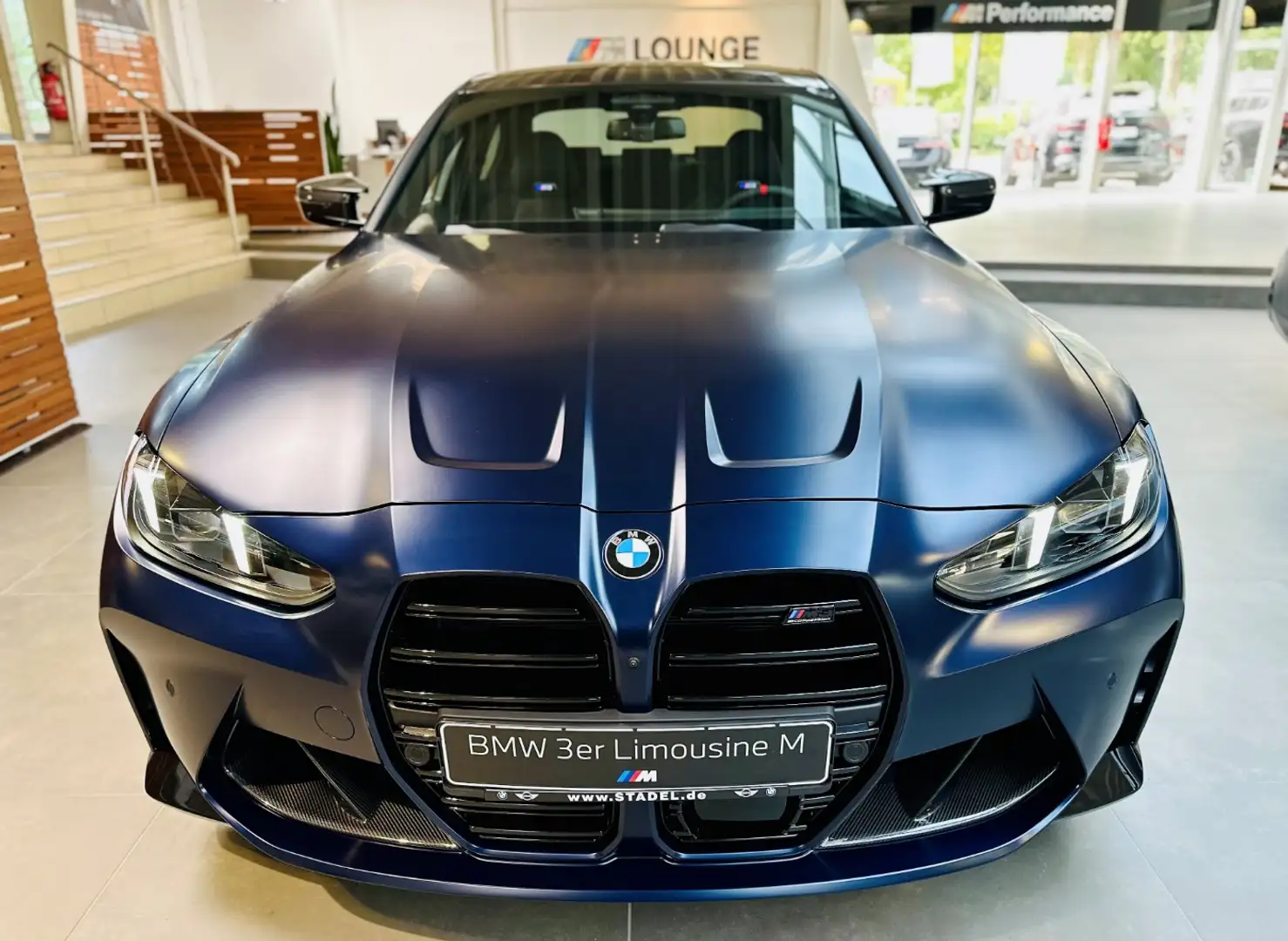 BMW M3 COMPETITION. FROZEN TANZANITE ULTIMATE PACKAGE Blau - 1