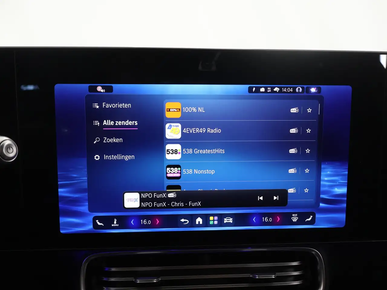 Mercedes-Benz CLA 2026 — фото 14
