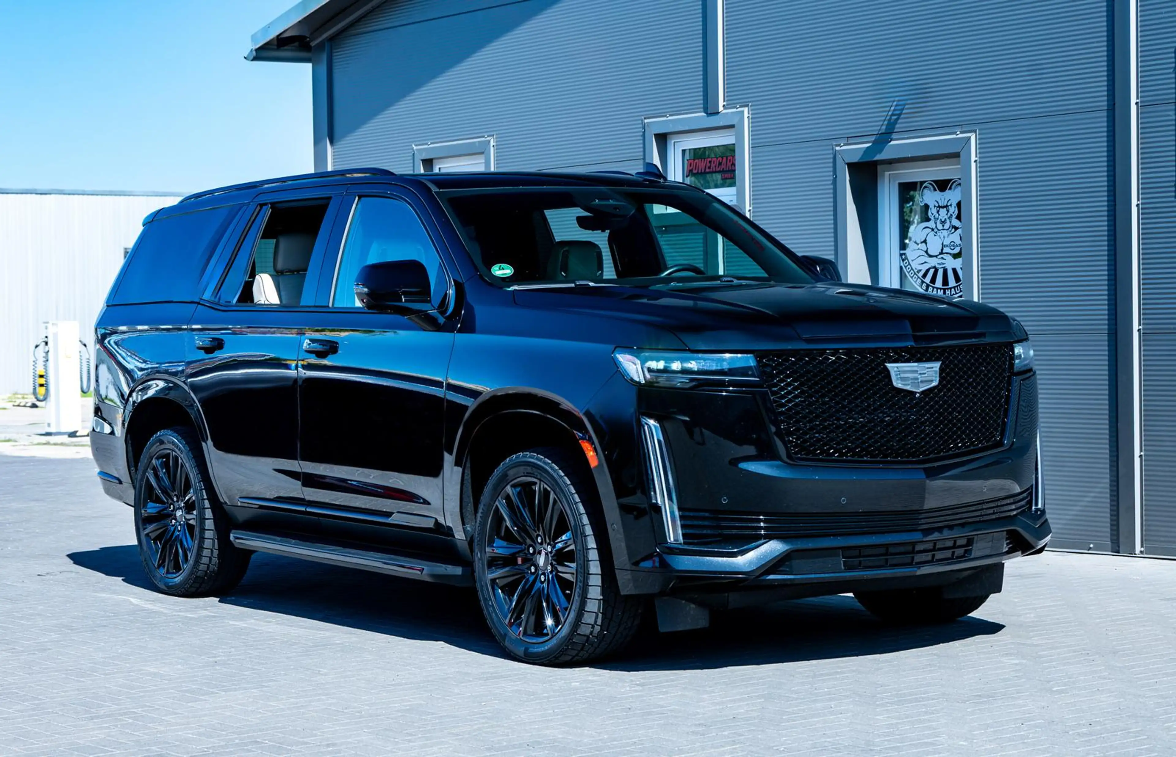 Cadillac Escalade 6,2l Sport,LPG,Nachtsicht — photo 2