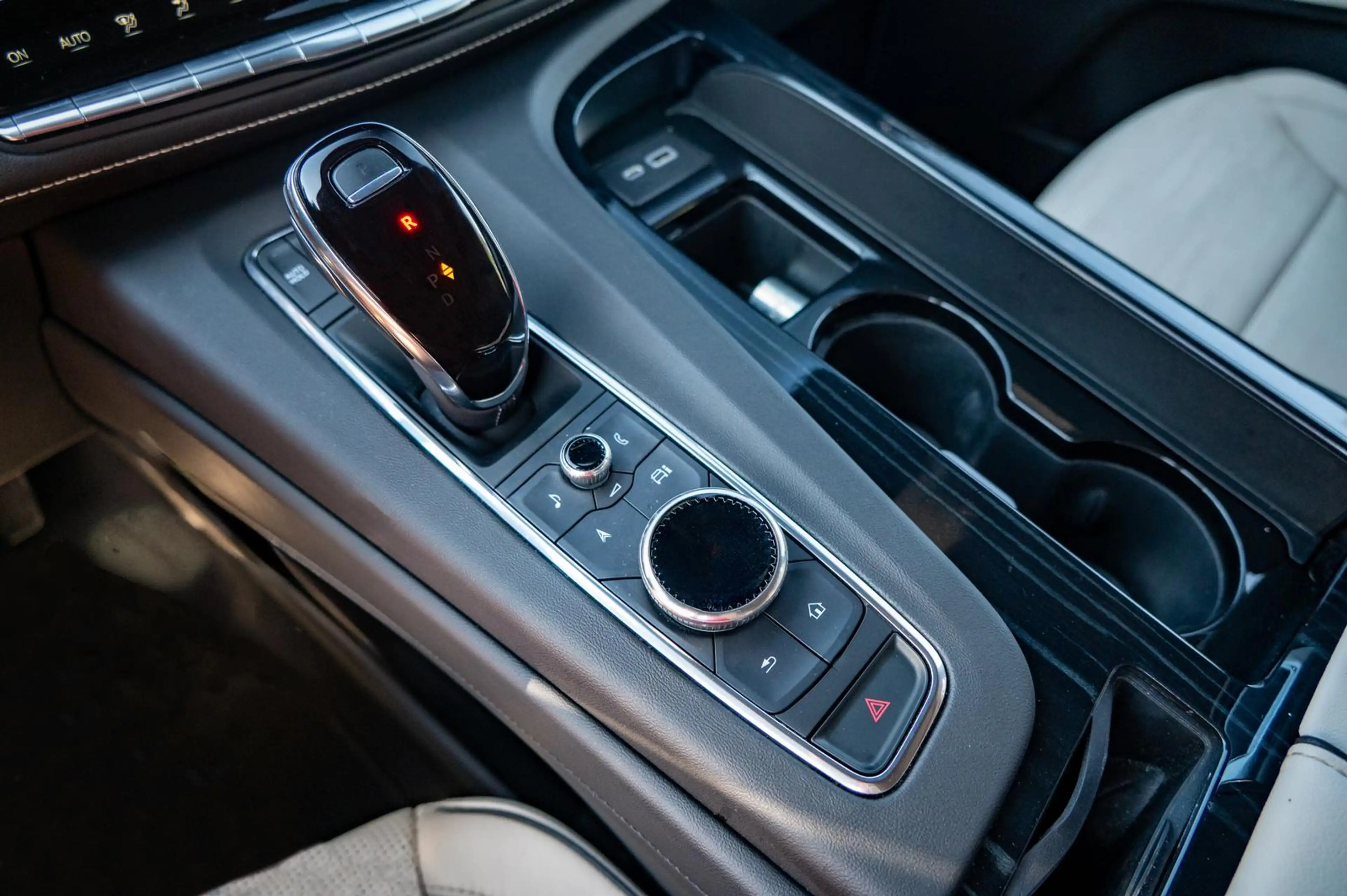 Cadillac Escalade 6,2l Sport,LPG,Nachtsicht — photo 13