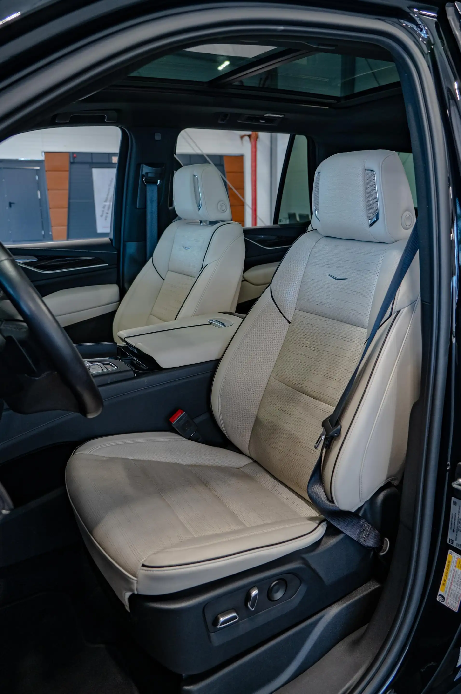 Cadillac Escalade 6,2l Sport,LPG,Nachtsicht — photo 14