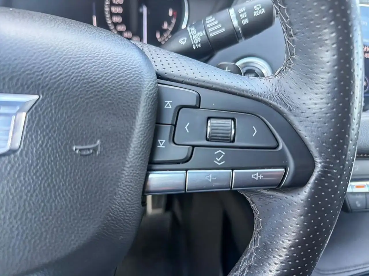 Cadillac XT4 снимка Cadillac XT4