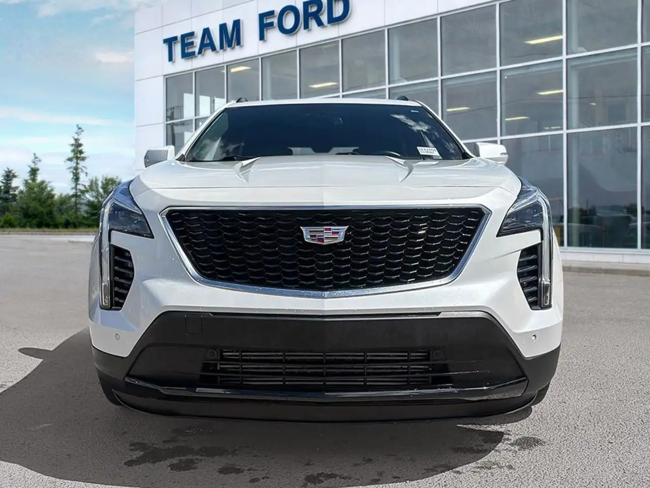 Cadillac XT4 снимка Cadillac XT4