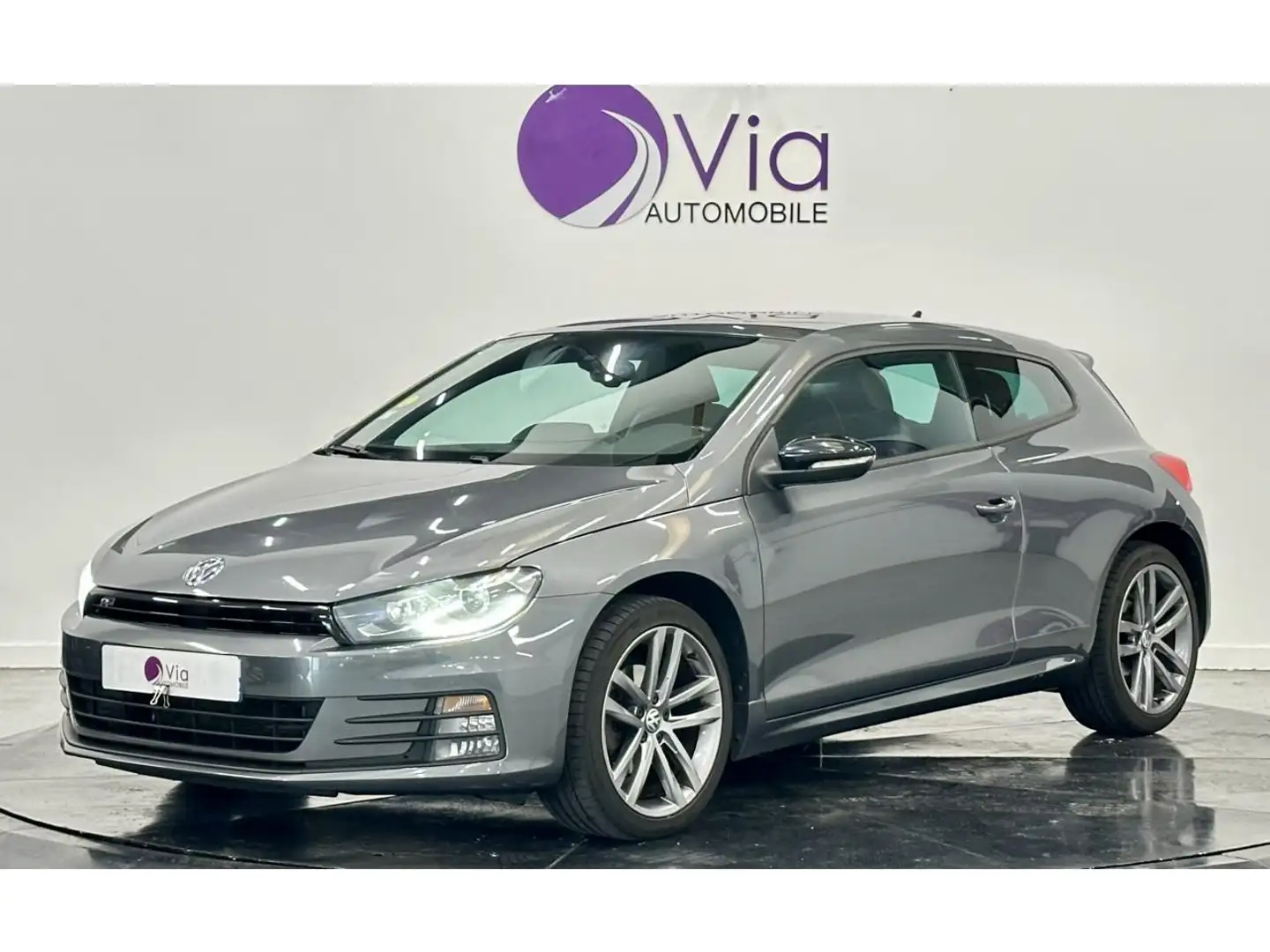 Volkswagen Scirocco 2.0 TDI 150 R LINE / GPS / RADAR DE RECUL Gris - 1